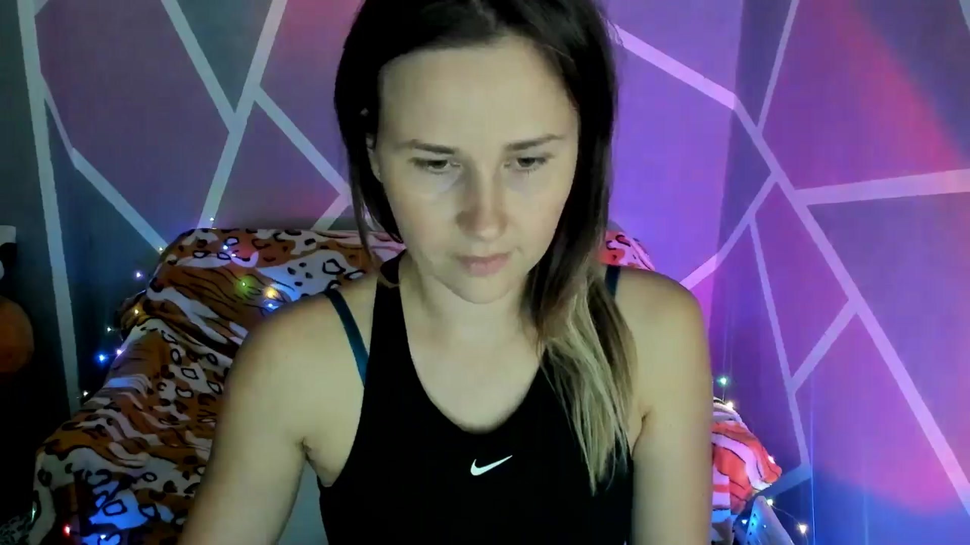 Gallery image thumbnail from Sexy_Ukr's myfreecams stream on, 09/10/2024, 16:32 image 10 of 20