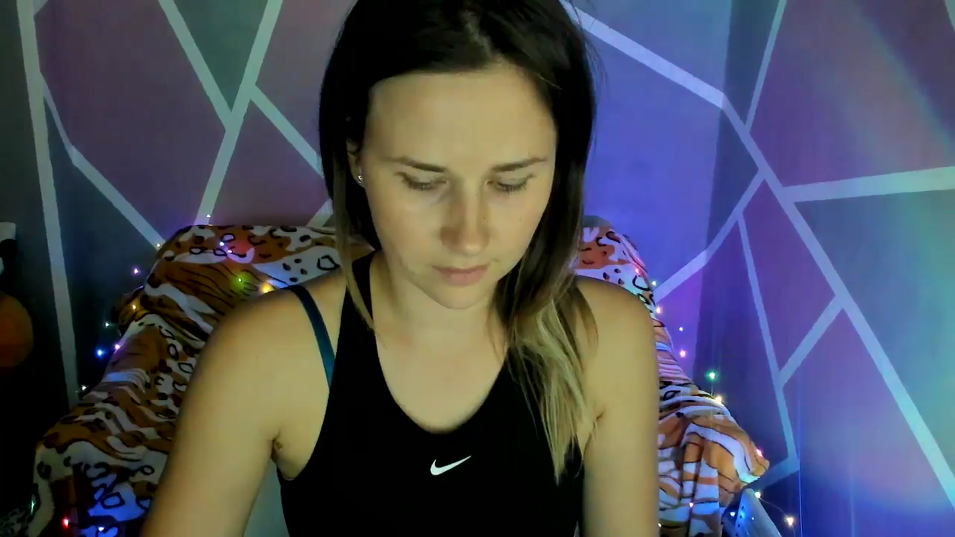 Gallery image thumbnail from Sexy_Ukr's myfreecams stream on, 09/10/2024, 16:32 image 13 of 20