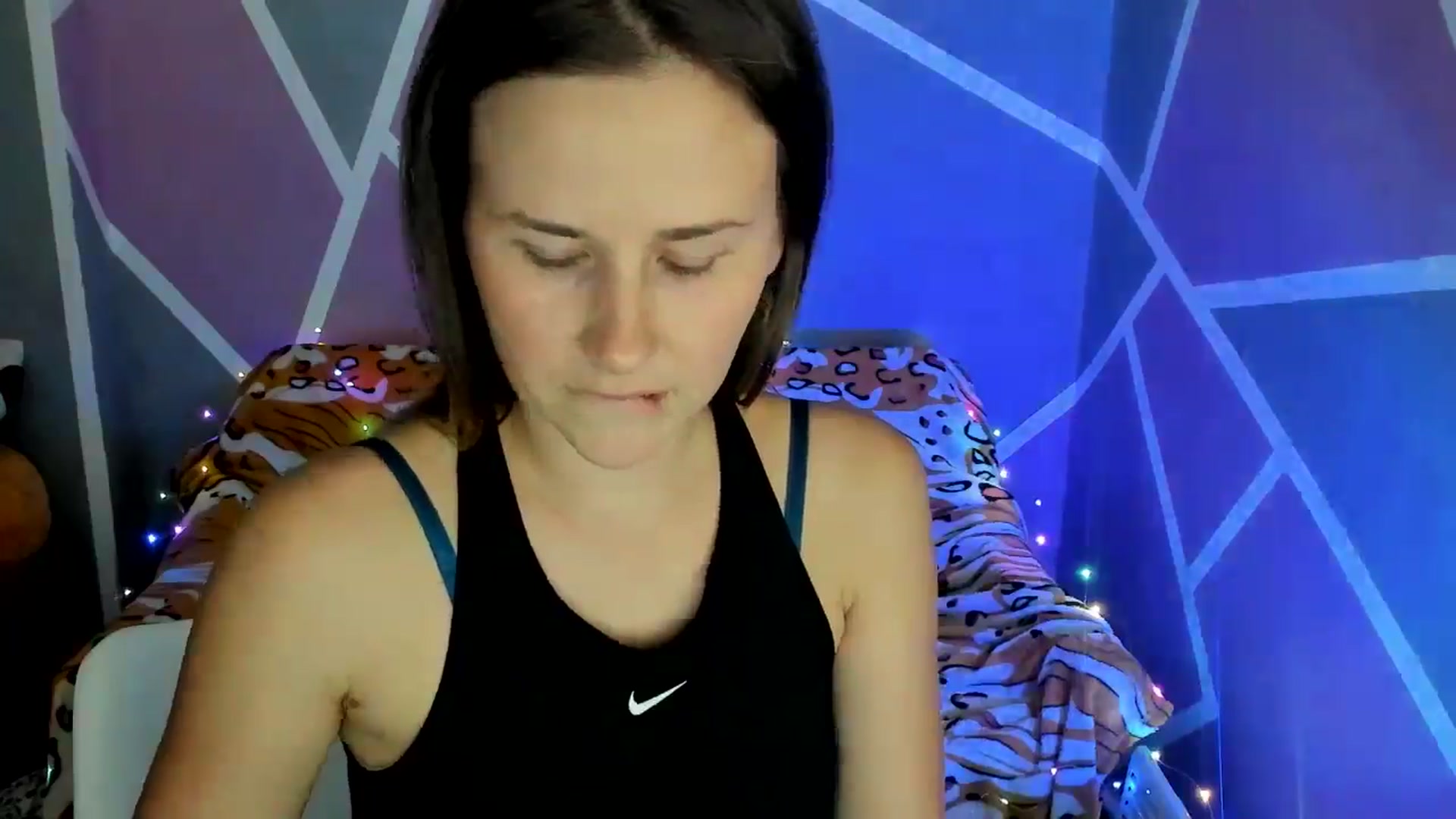 Gallery image thumbnail from Sexy_Ukr's myfreecams stream on, 09/10/2024, 17:48 image 7 of 20