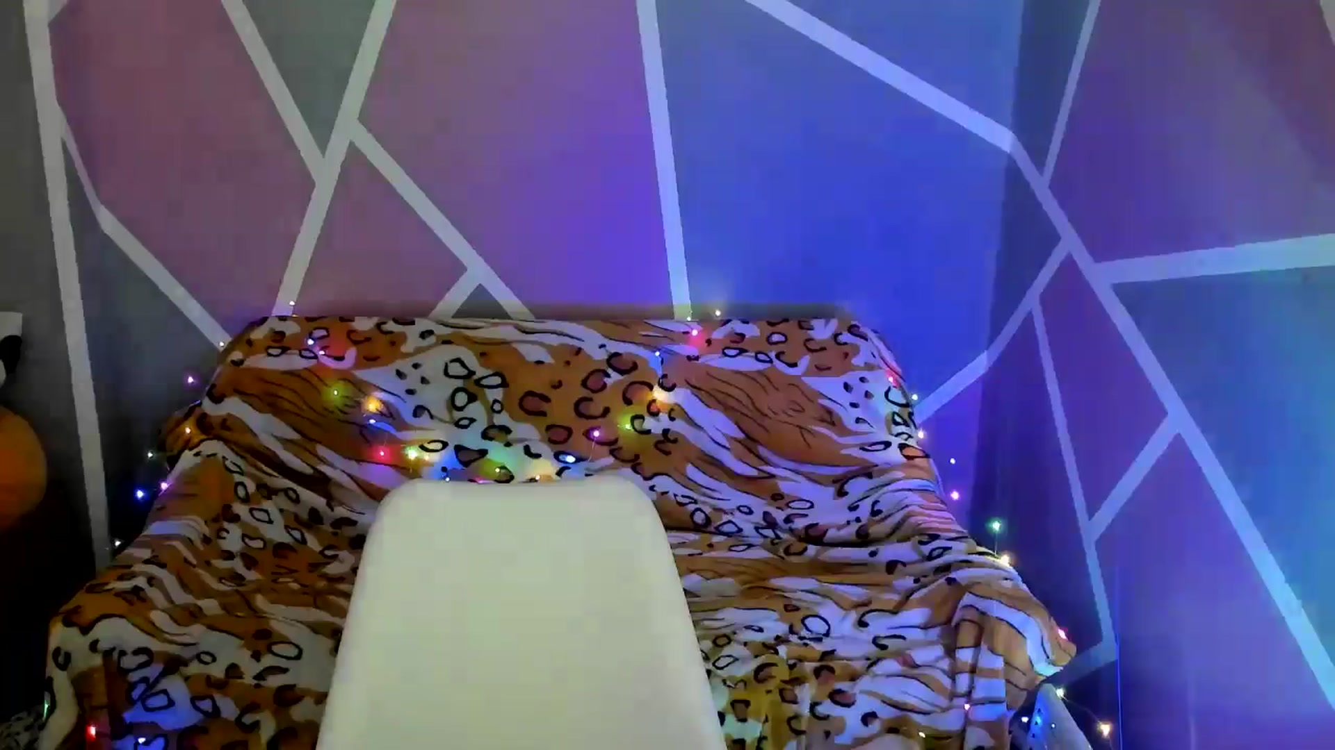 Gallery image thumbnail from Sexy_Ukr's myfreecams stream on, 09/10/2024, 17:48 image 10 of 20