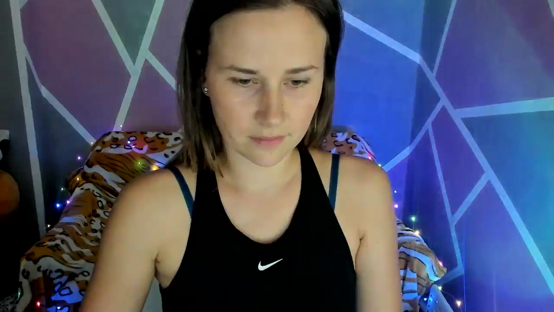 Gallery image thumbnail from Sexy_Ukr's myfreecams stream on, 09/10/2024, 17:48 image 12 of 20