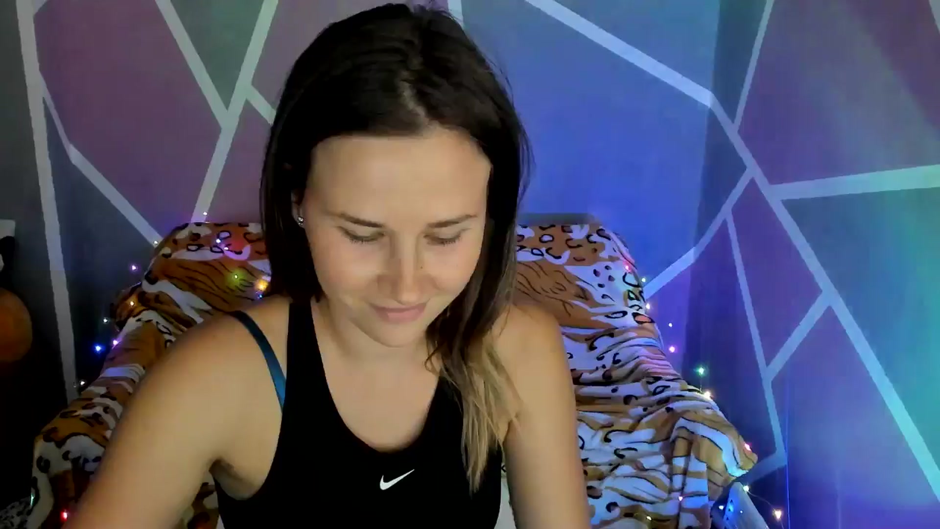 Gallery image thumbnail from Sexy_Ukr's myfreecams stream on, 09/10/2024, 17:48 image 14 of 20