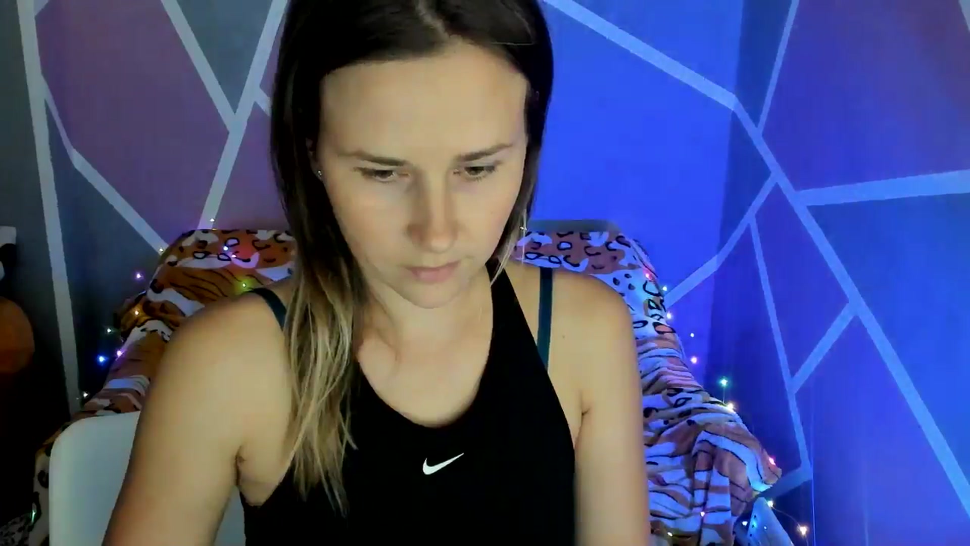 Gallery image thumbnail from Sexy_Ukr's myfreecams stream on, 09/10/2024, 17:48 image 5 of 20