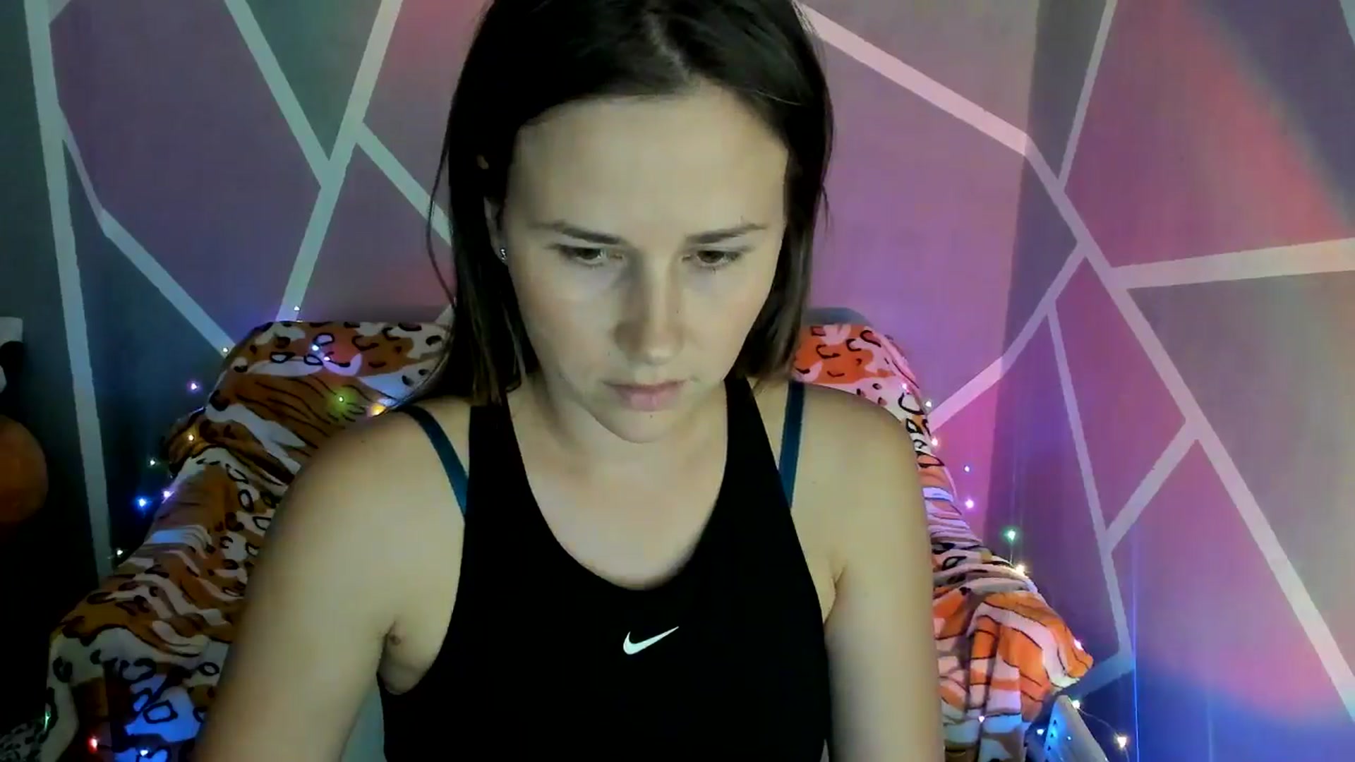 Gallery image thumbnail from Sexy_Ukr's myfreecams stream on, 09/10/2024, 18:29 image 16 of 20