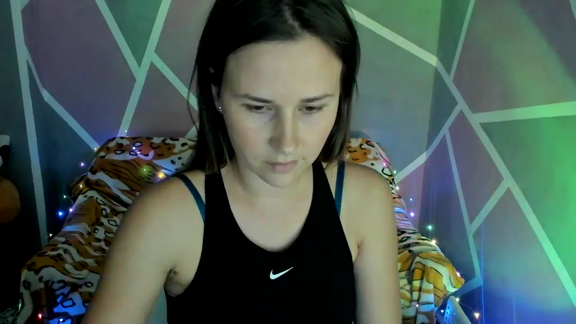 Gallery image thumbnail from Sexy_Ukr's myfreecams stream on, 09/10/2024, 18:29 image 17 of 20