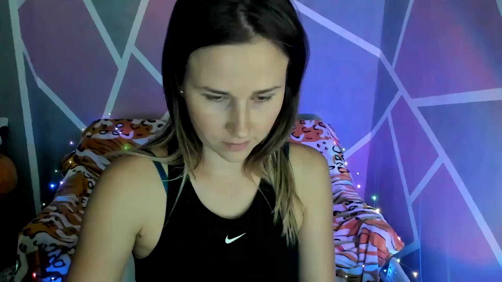 Gallery image thumbnail from Sexy_Ukr's myfreecams stream on, 09/10/2024, 18:29 image 7 of 20