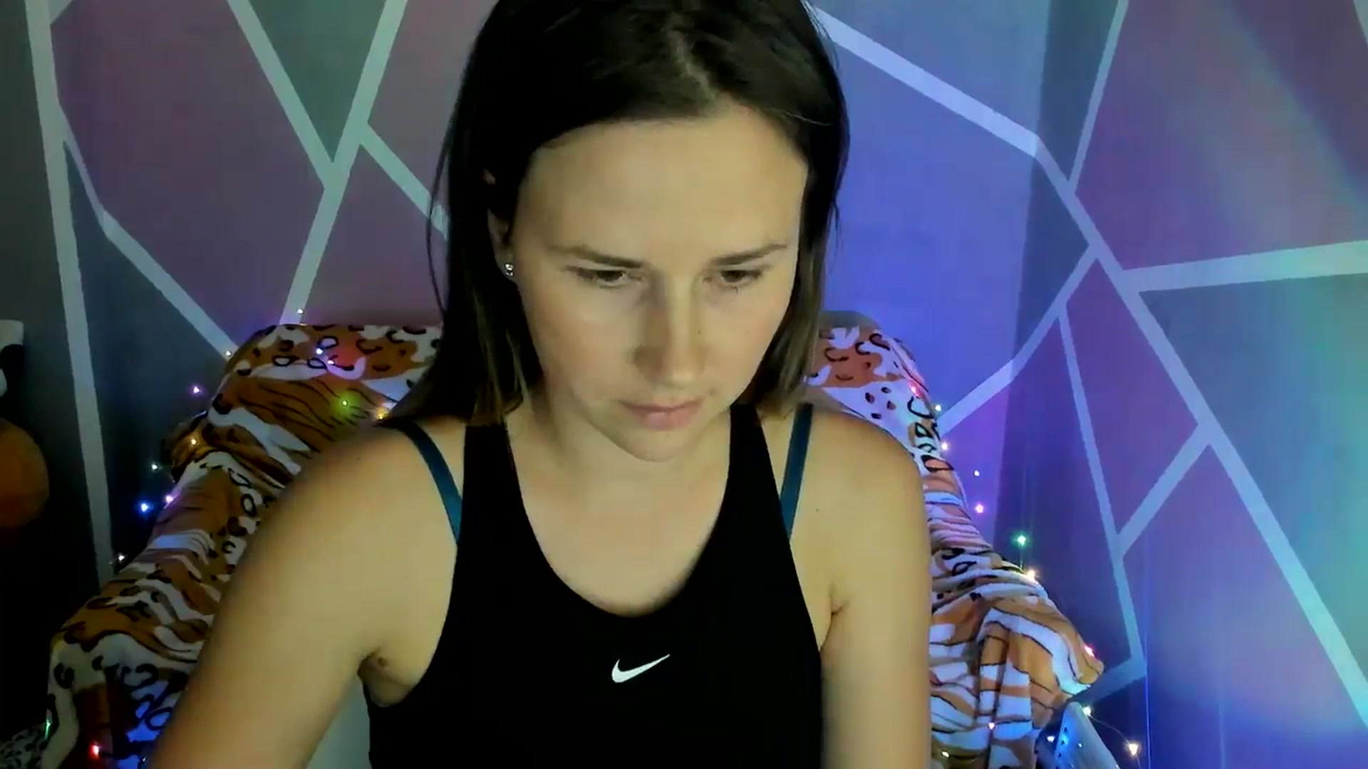 Gallery image thumbnail from Sexy_Ukr's myfreecams stream on, 09/10/2024, 18:29 image 18 of 20