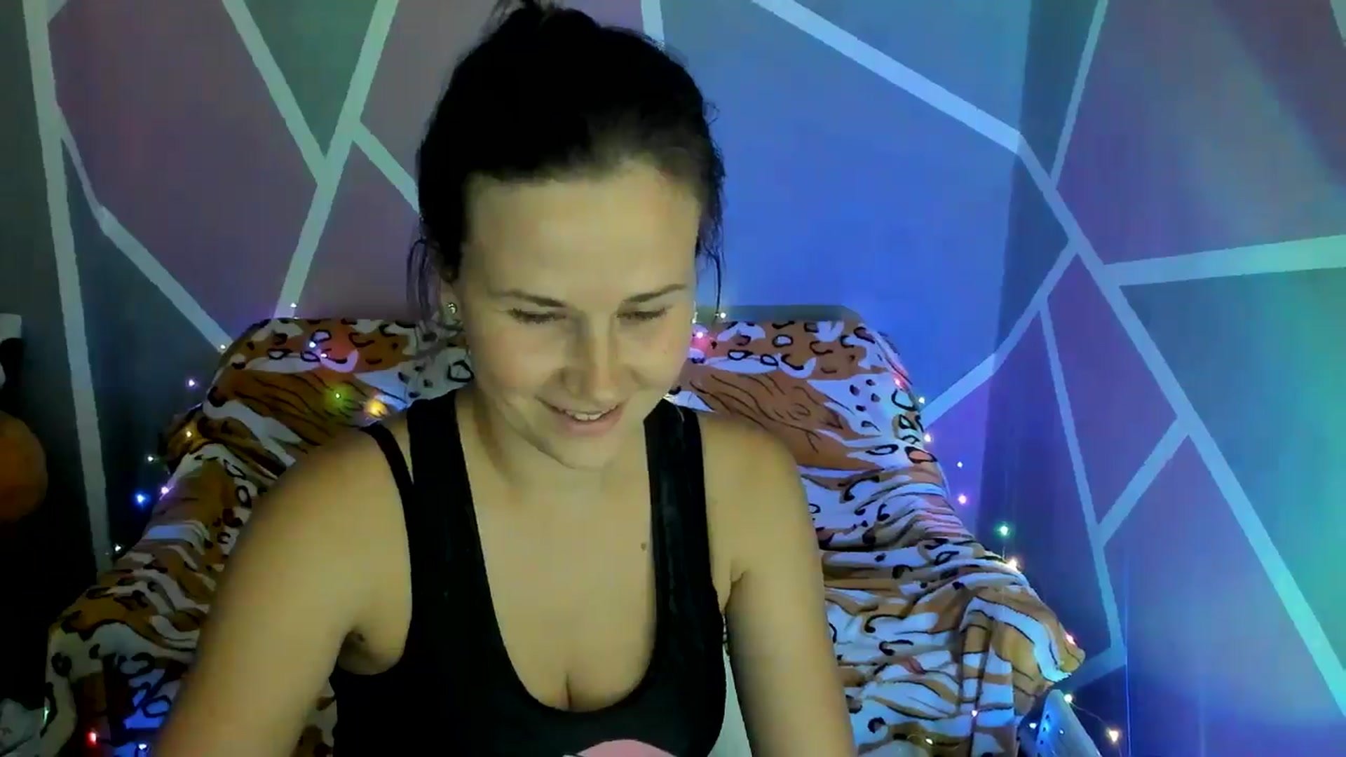 Gallery image thumbnail from Sexy_Ukr's myfreecams stream on, 09/11/2024, 16:21 image 19 of 20
