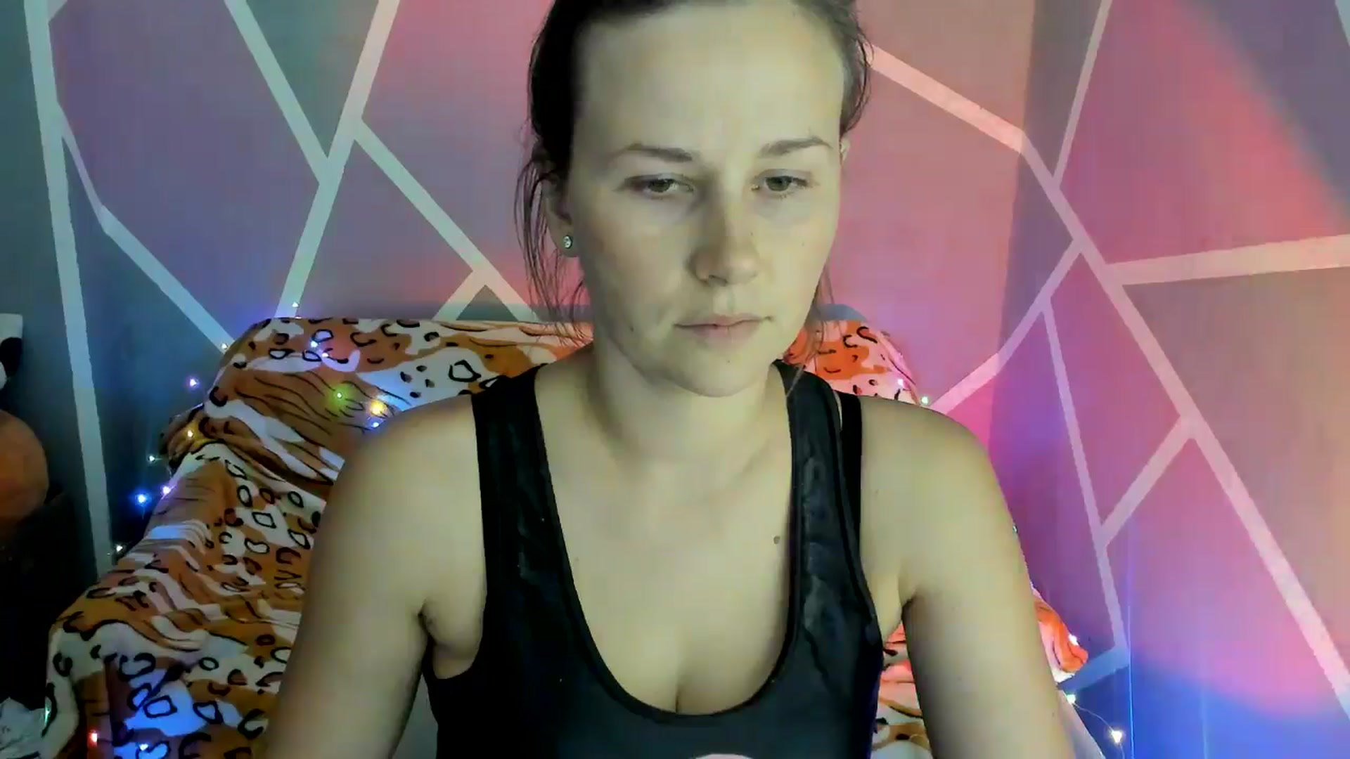 Gallery image thumbnail from Sexy_Ukr's myfreecams stream on, 09/11/2024, 16:21 image 2 of 20