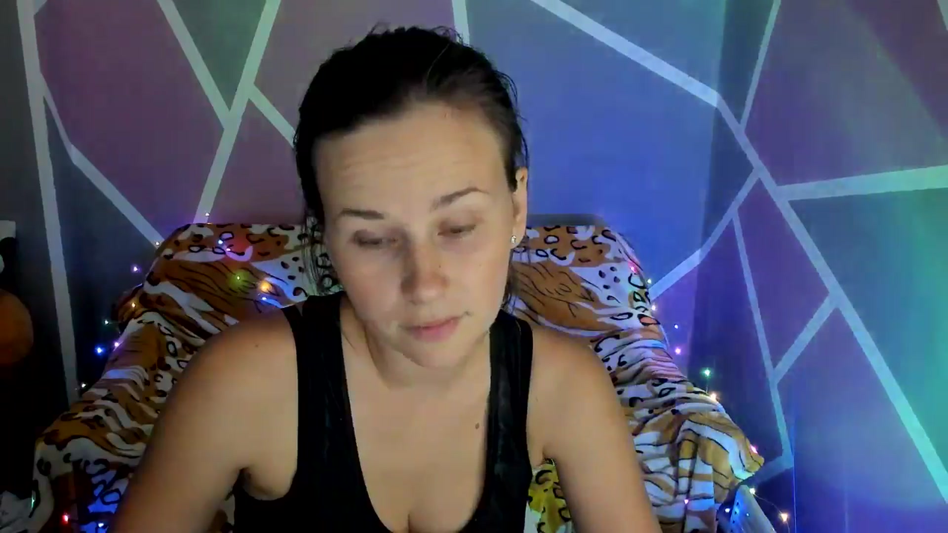 Gallery image thumbnail from Sexy_Ukr's myfreecams stream on, 09/11/2024, 16:21 image 6 of 20