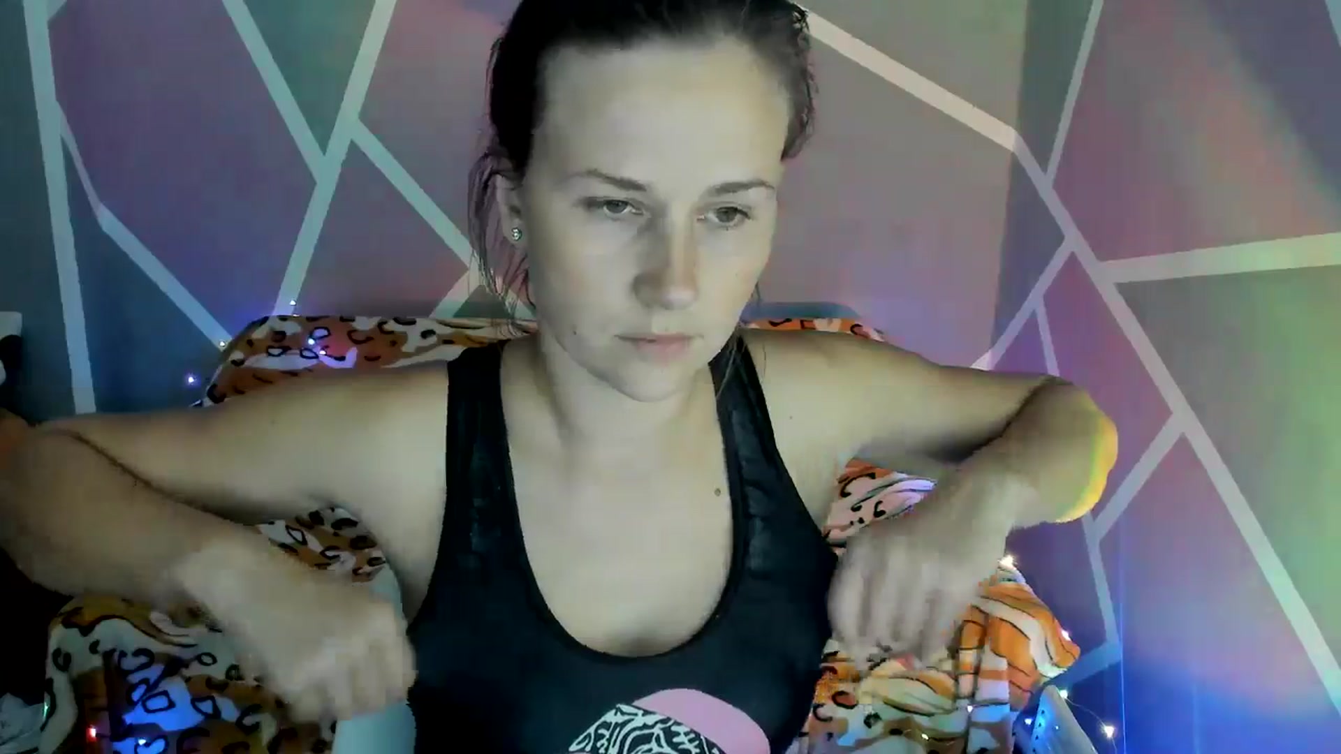 Gallery image thumbnail from Sexy_Ukr's myfreecams stream on, 09/11/2024, 16:21 image 3 of 20