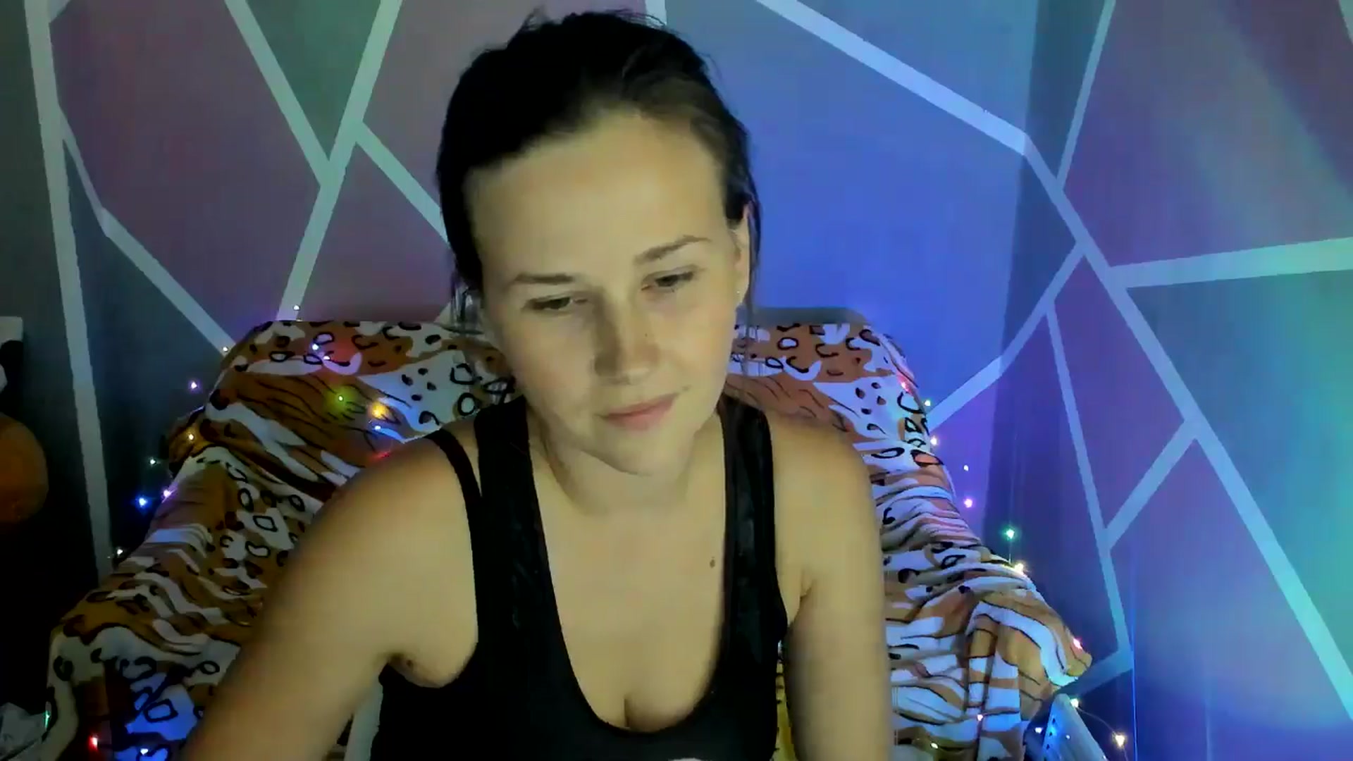 Gallery image thumbnail from Sexy_Ukr's myfreecams stream on, 09/11/2024, 17:00 image 7 of 20