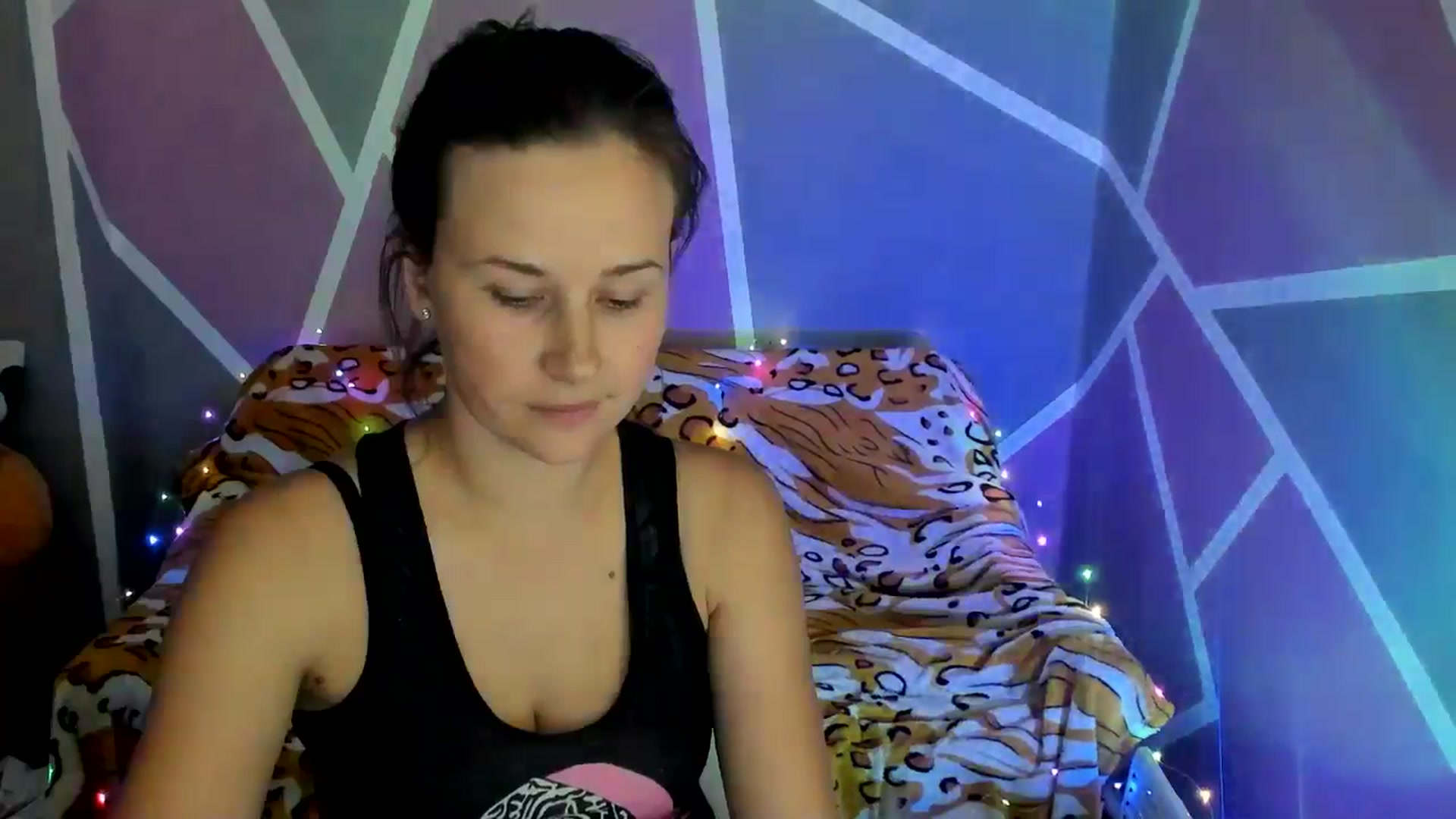 Gallery image thumbnail from Sexy_Ukr's myfreecams stream on, 09/11/2024, 17:00 image 4 of 20