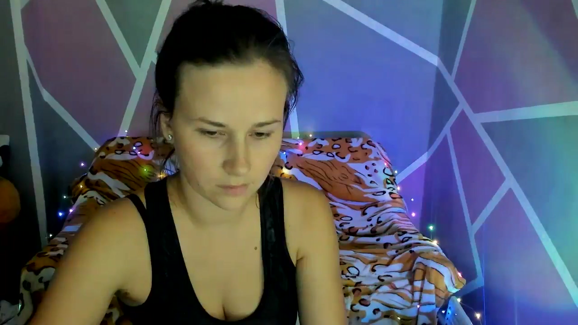Gallery image thumbnail from Sexy_Ukr's myfreecams stream on, 09/11/2024, 17:00 image 9 of 20