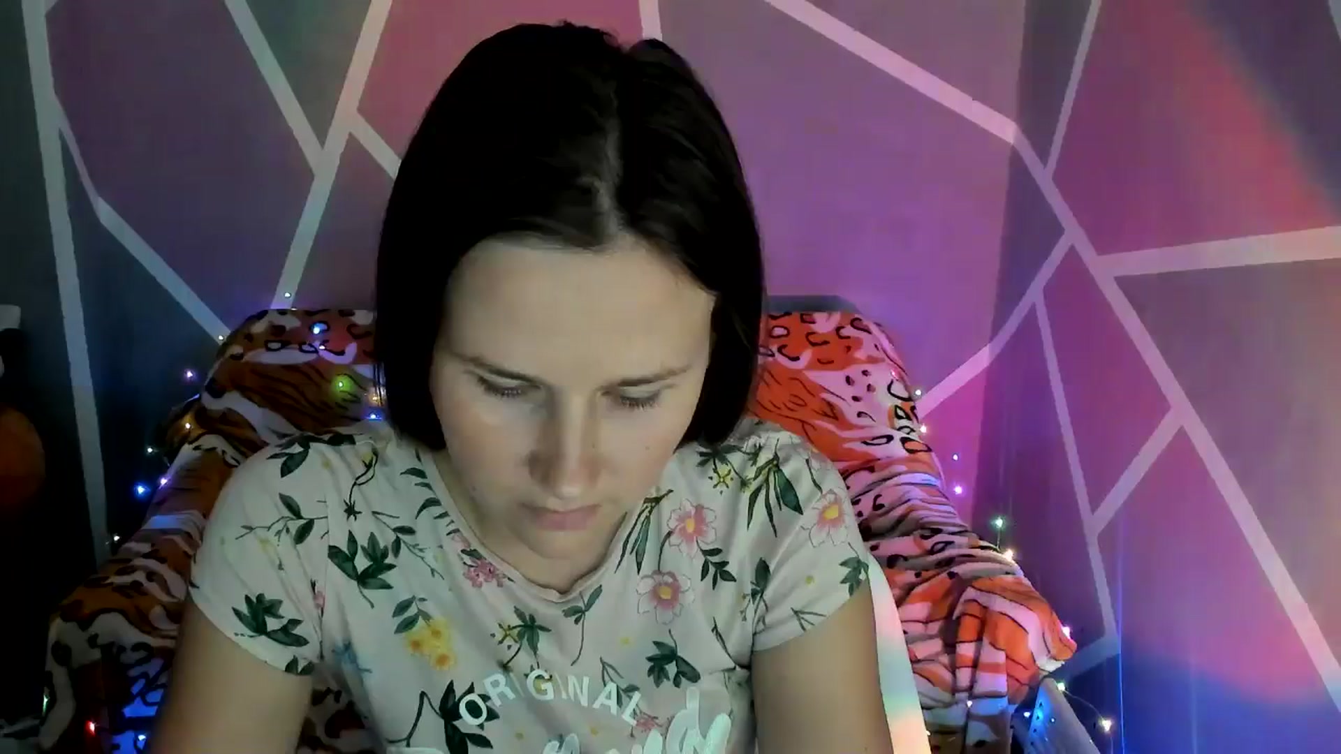 Gallery image thumbnail from Sexy_Ukr's myfreecams stream on, 09/17/2024, 17:20 image 8 of 20