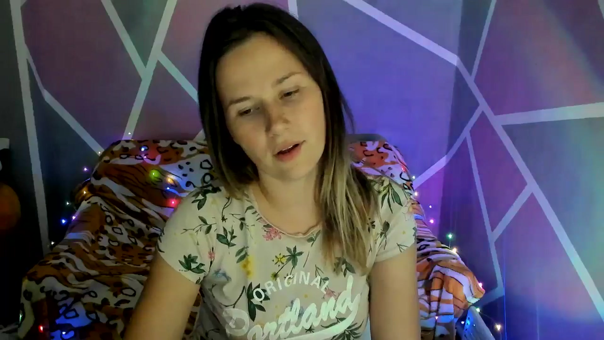 Gallery image thumbnail from Sexy_Ukr's myfreecams stream on, 09/17/2024, 17:20 image 14 of 20