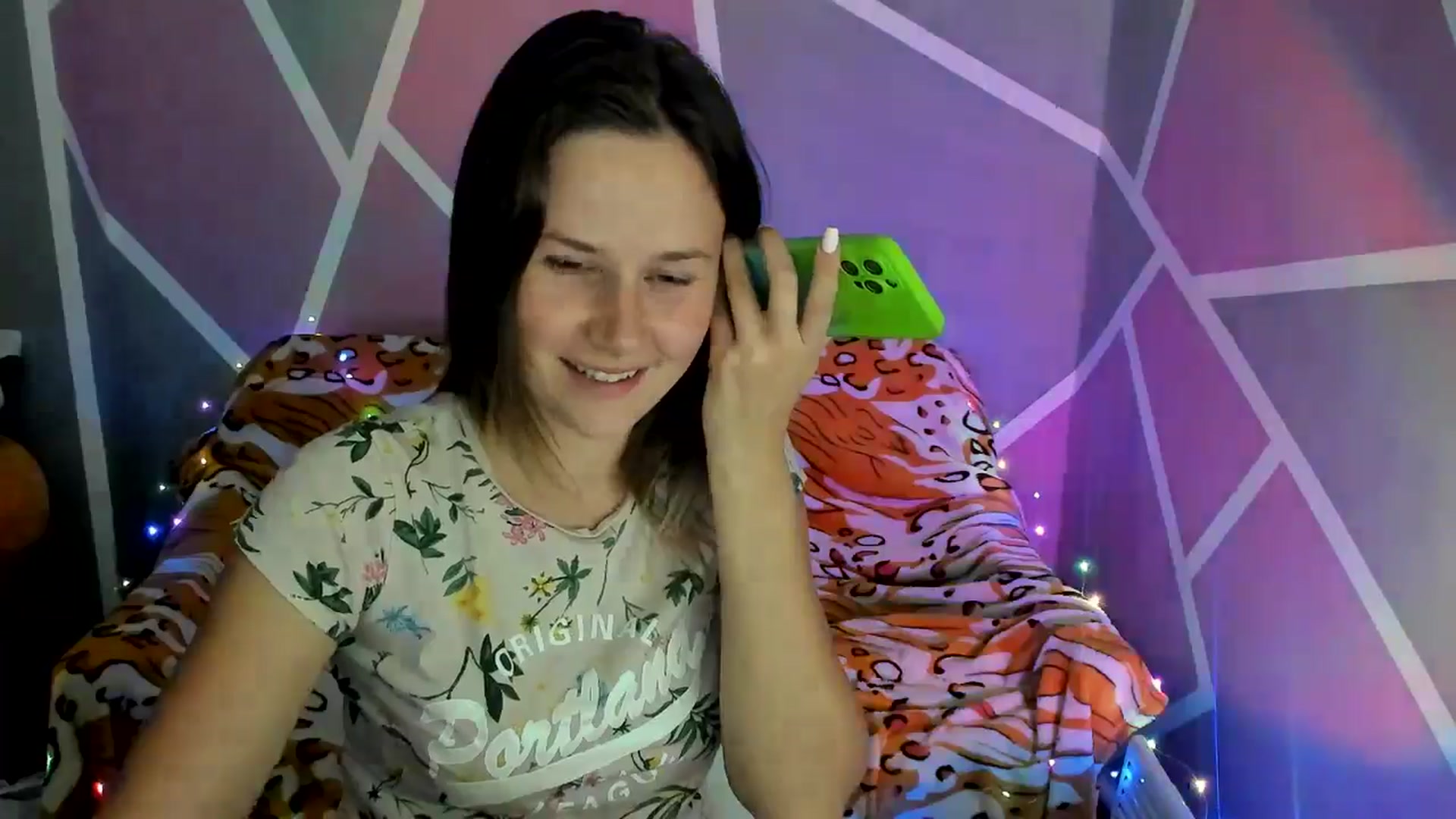 Gallery image thumbnail from Sexy_Ukr's myfreecams stream on, 09/17/2024, 17:20 image 2 of 20