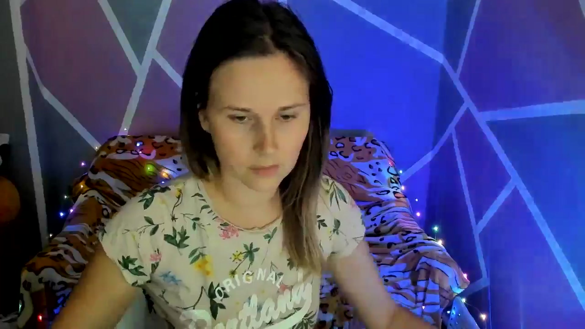 Gallery image thumbnail from Sexy_Ukr's myfreecams stream on, 09/17/2024, 17:20 image 19 of 20