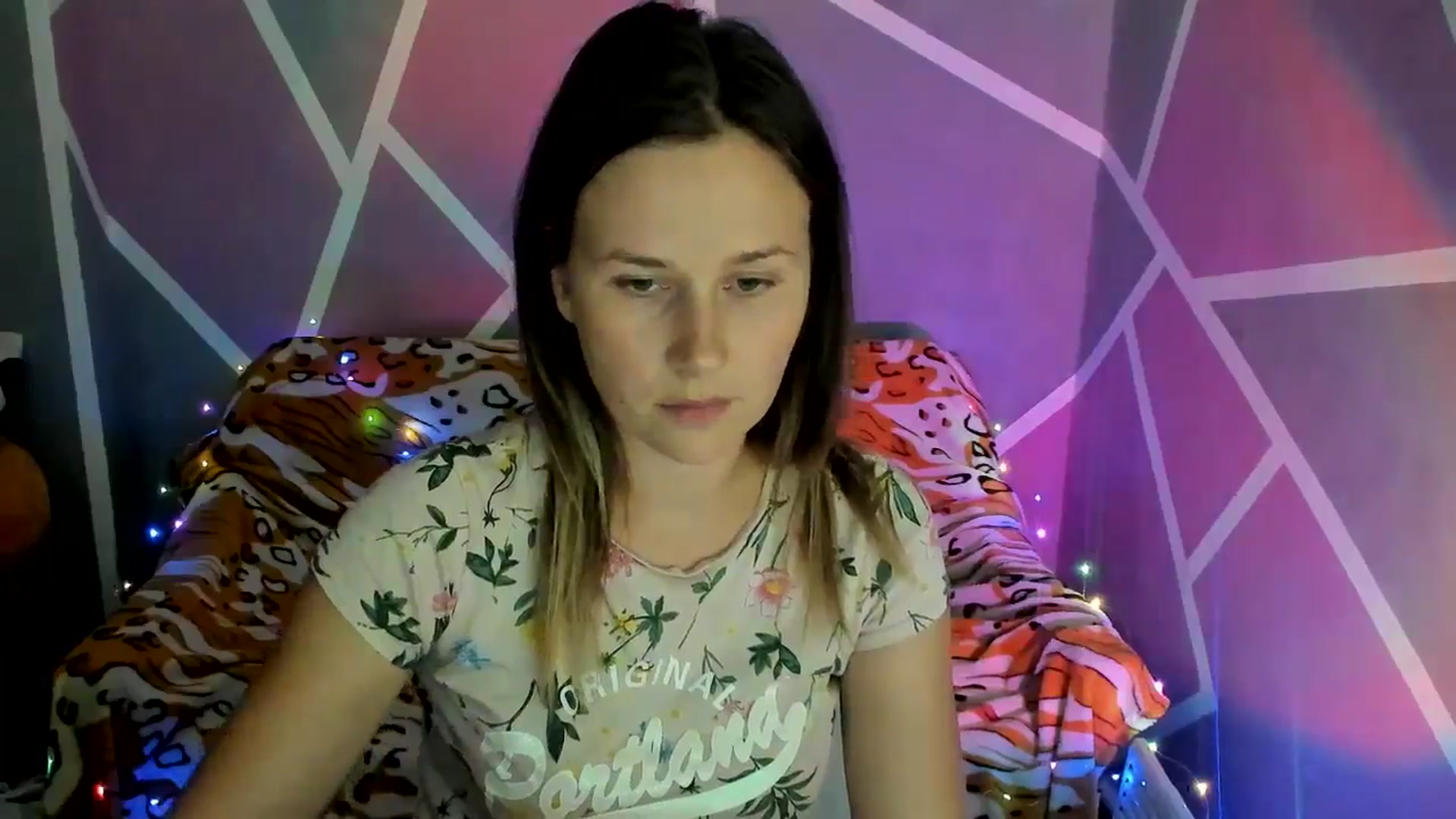 Gallery image thumbnail from Sexy_Ukr's myfreecams stream on, 09/17/2024, 17:20 image 13 of 20