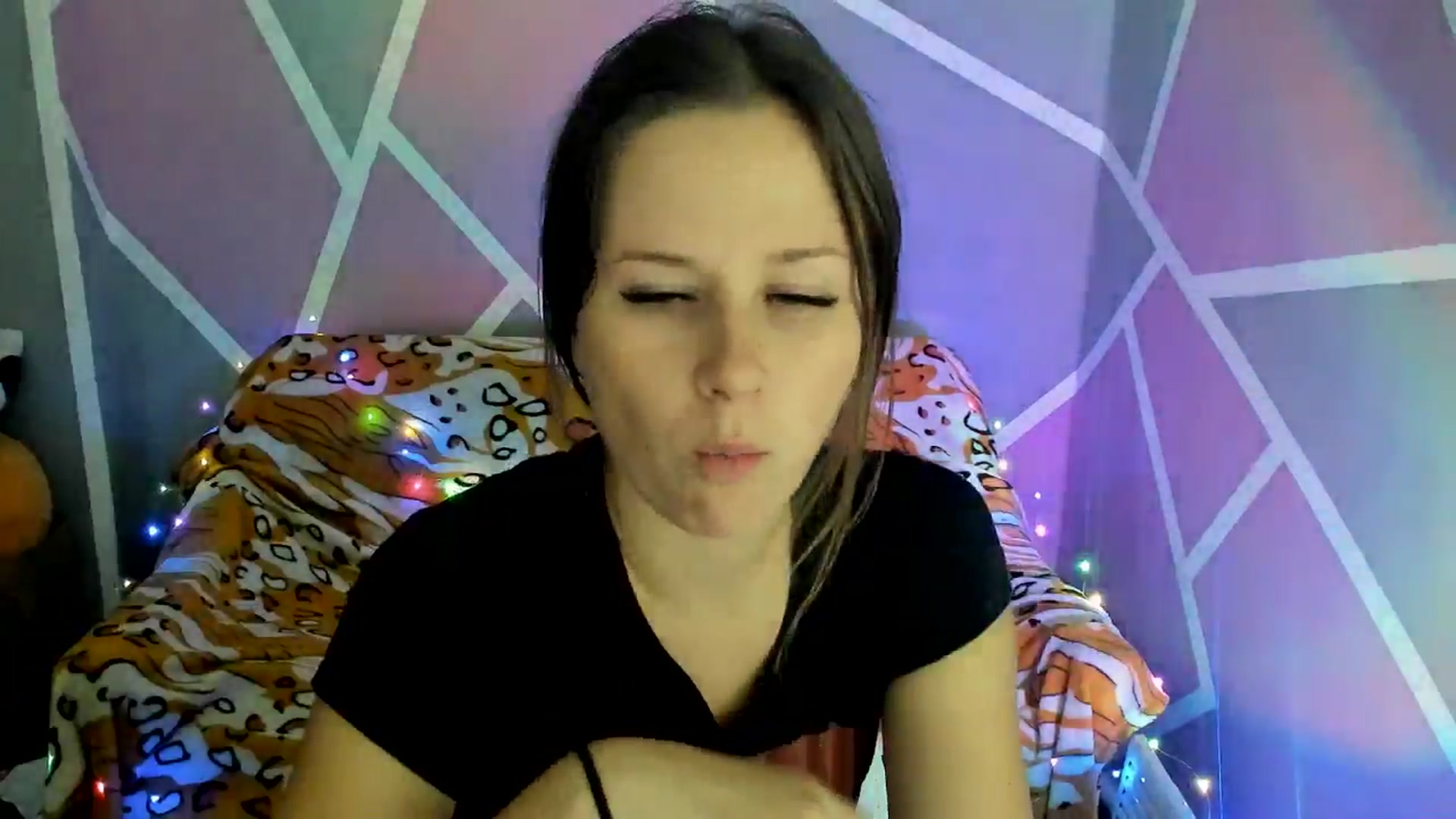 Gallery image thumbnail from Sexy_Ukr's myfreecams stream on, 09/19/2024, 14:34 image 4 of 20