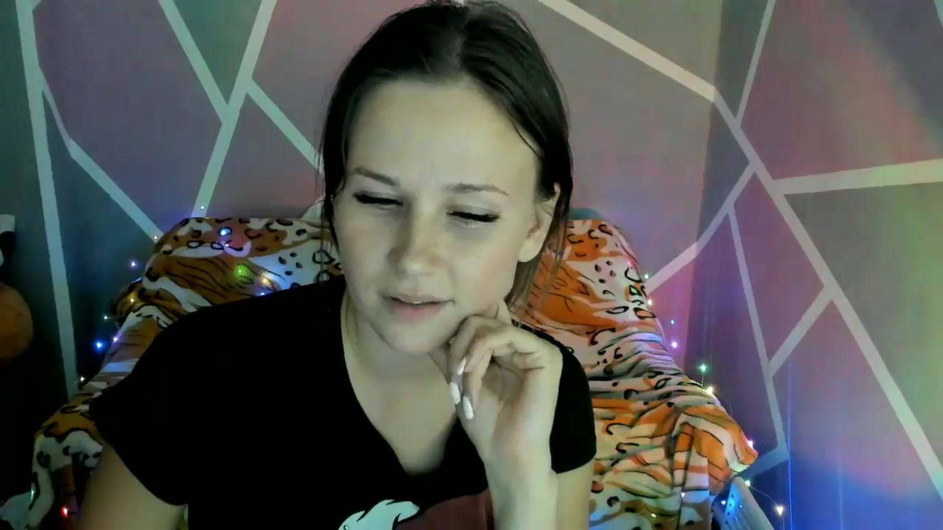 Gallery image thumbnail from Sexy_Ukr's myfreecams stream on, 09/19/2024, 15:37 image 4 of 20