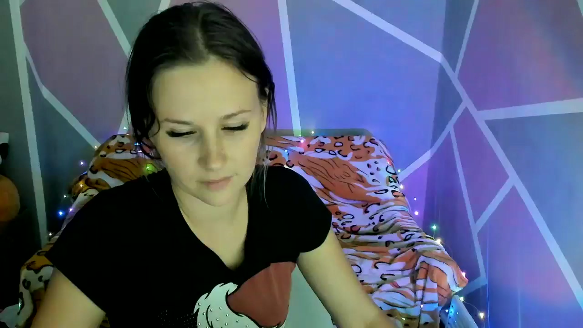 Gallery image thumbnail from Sexy_Ukr's myfreecams stream on, 09/19/2024, 15:37 image 1 of 20