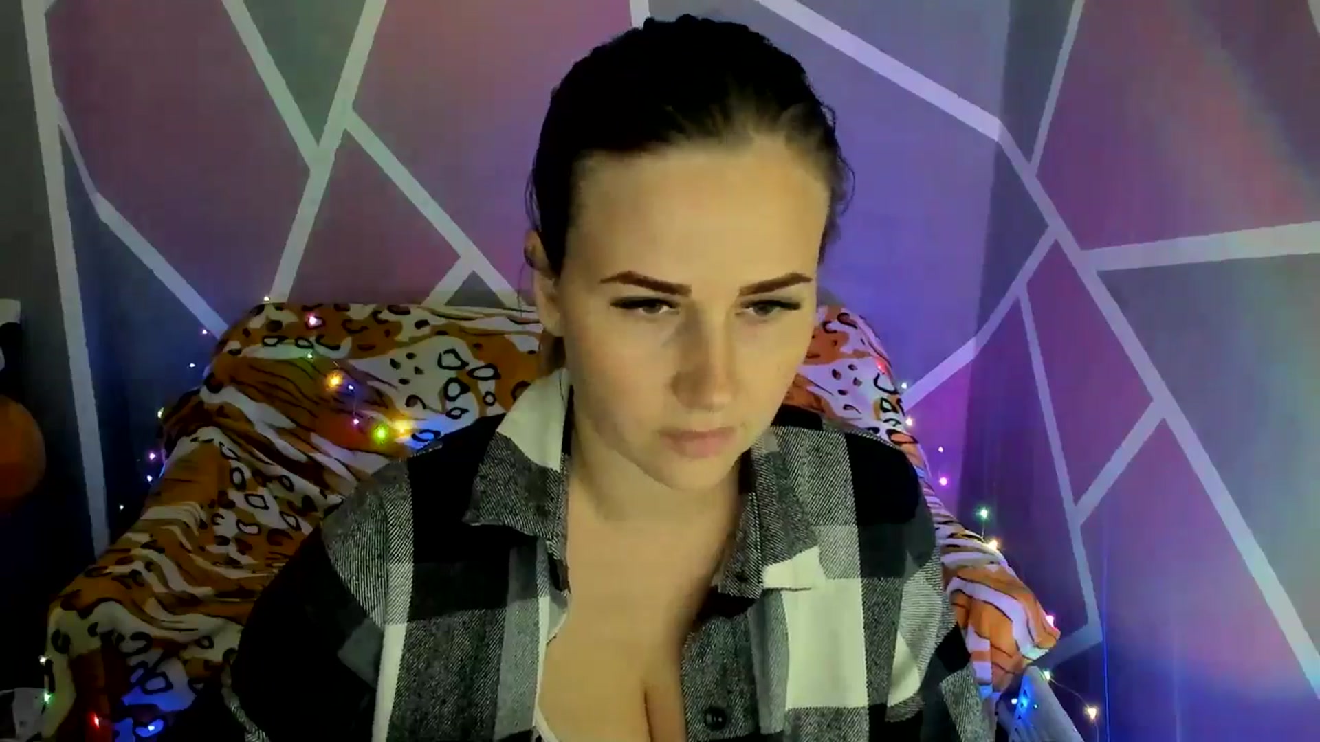 Gallery image thumbnail from Sexy_Ukr's myfreecams stream on, 09/20/2024, 17:19 image 8 of 20
