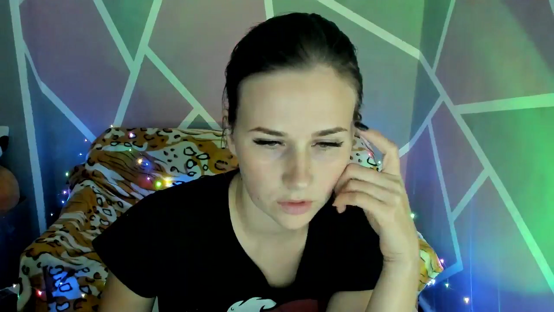 Gallery image thumbnail from Sexy_Ukr's myfreecams stream on, 09/26/2024, 18:08 image 13 of 20