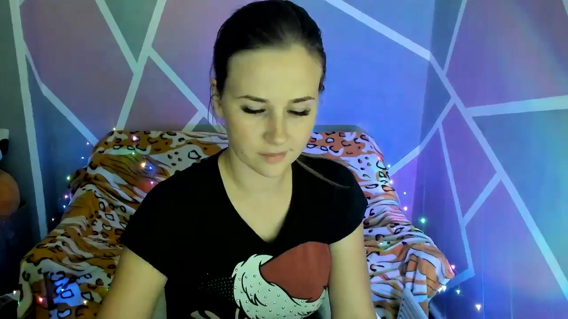 Gallery image thumbnail from Sexy_Ukr's myfreecams stream on, 09/26/2024, 18:08 image 14 of 20