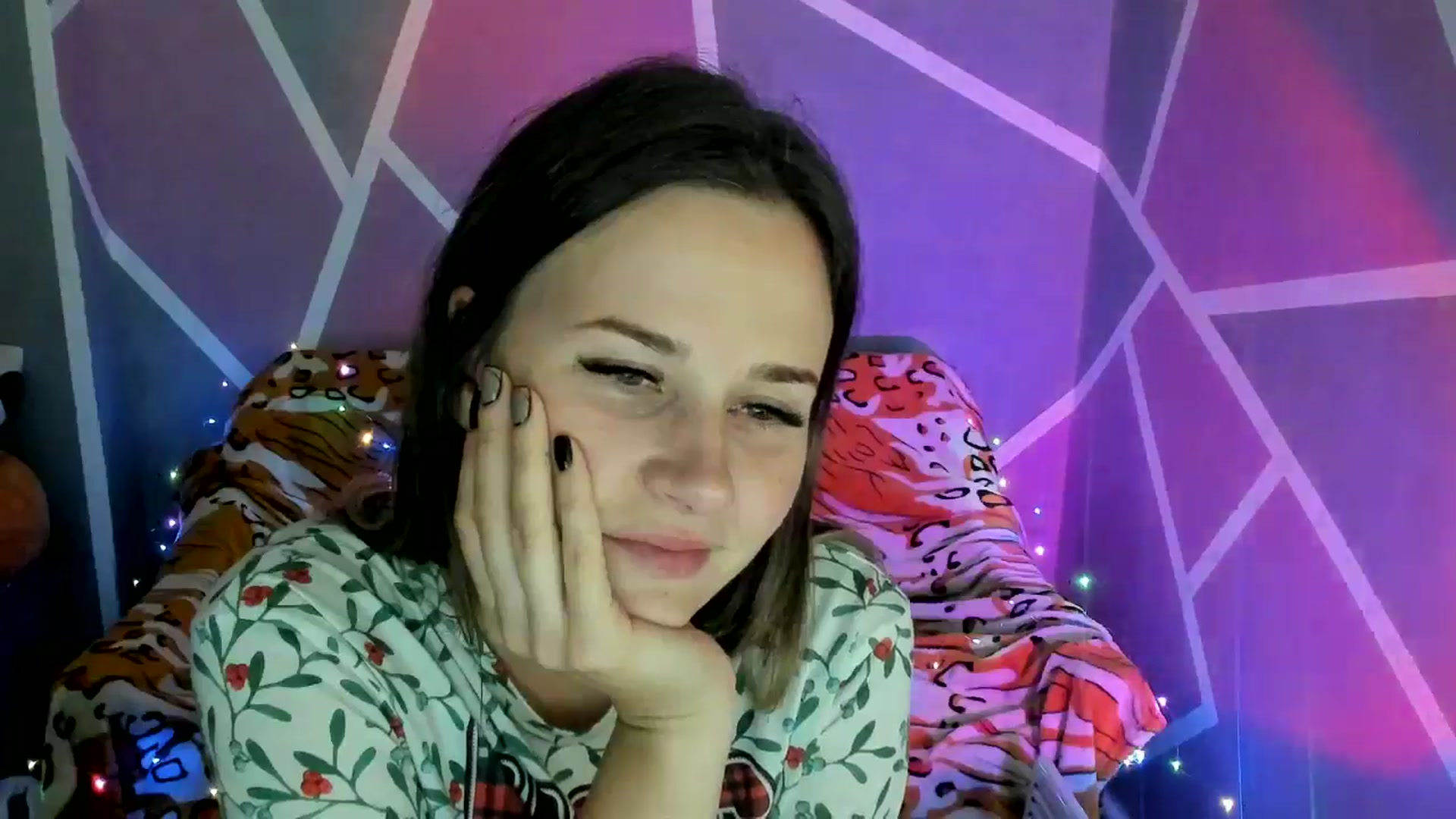 Gallery image thumbnail from Sexy_Ukr's myfreecams stream on, 09/27/2024, 17:52 image 12 of 20