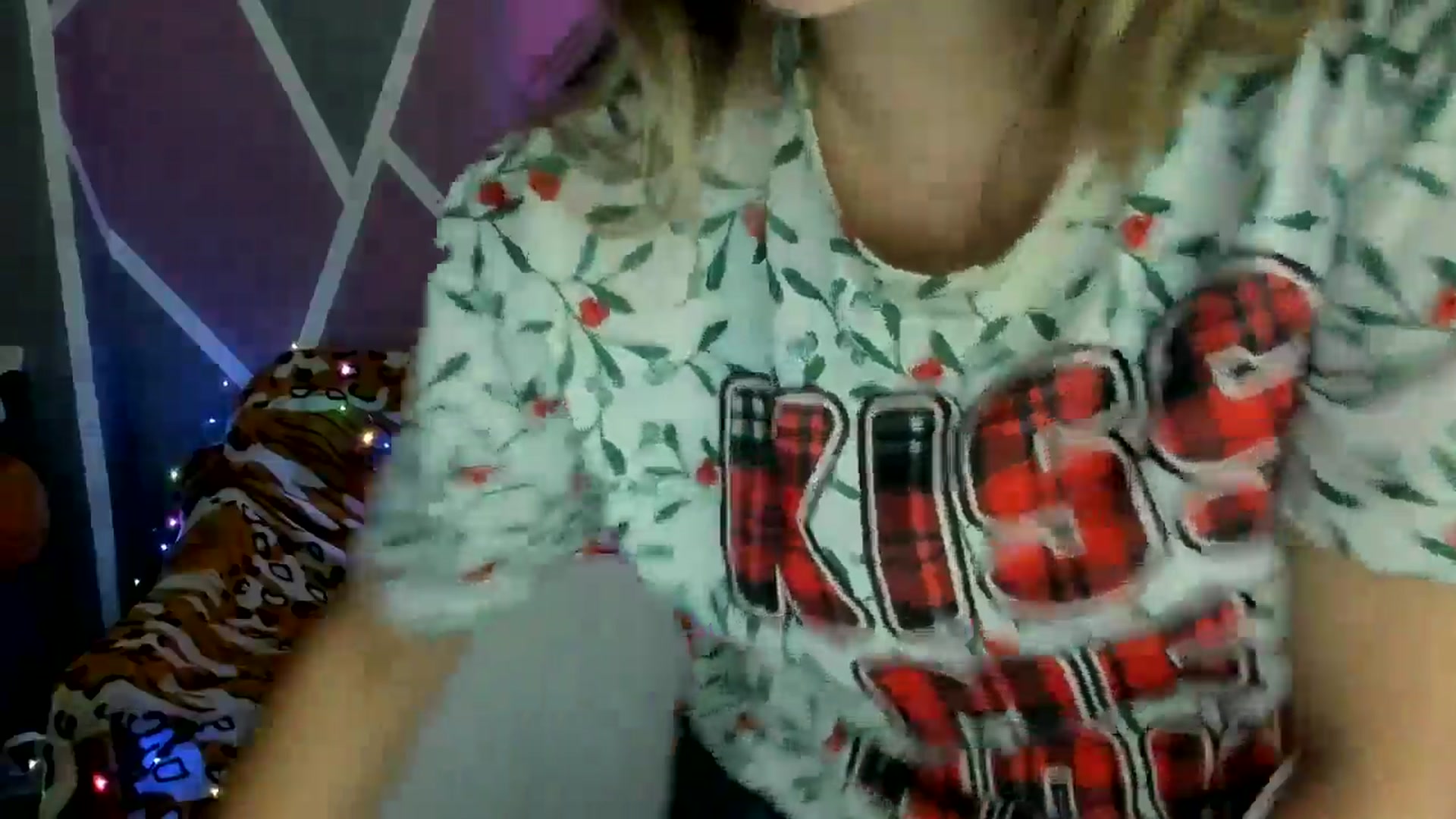 Gallery image thumbnail from Sexy_Ukr's myfreecams stream on, 09/27/2024, 17:52 image 8 of 20