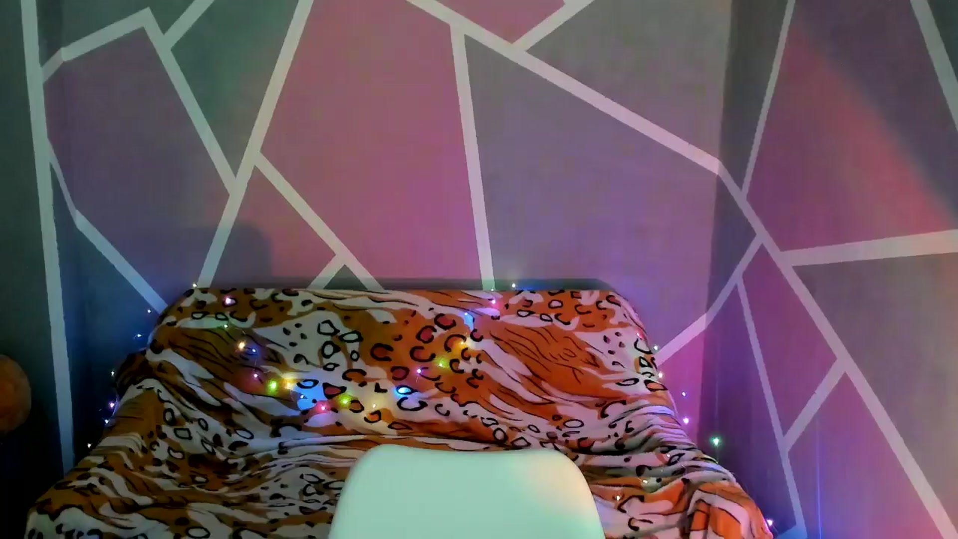 Gallery image thumbnail from Sexy_Ukr's myfreecams stream on, 09/29/2024, 15:45 image 1 of 20