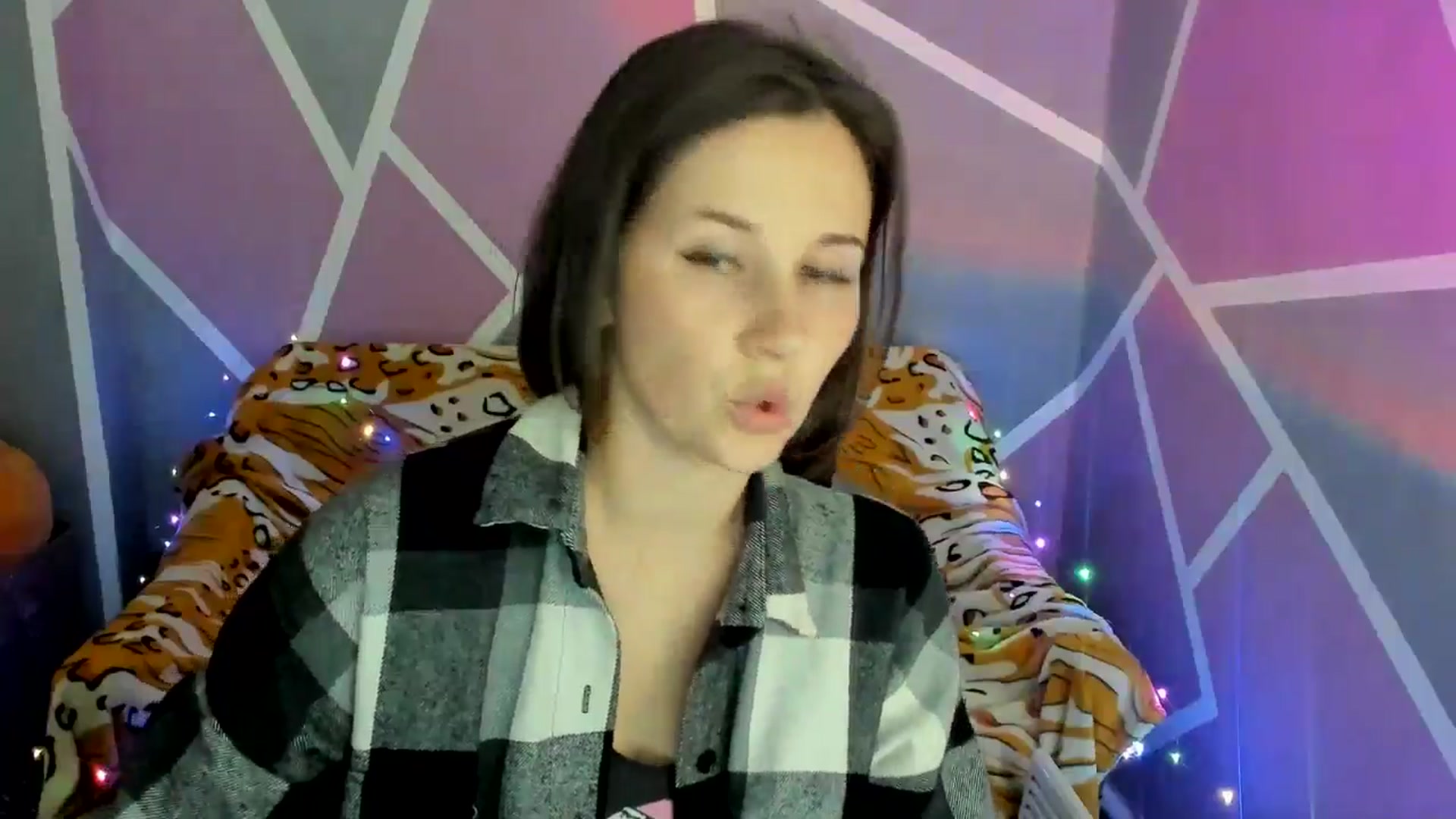 Gallery image thumbnail from Sexy_Ukr's myfreecams stream on, 10/02/2024, 15:34 image 5 of 20