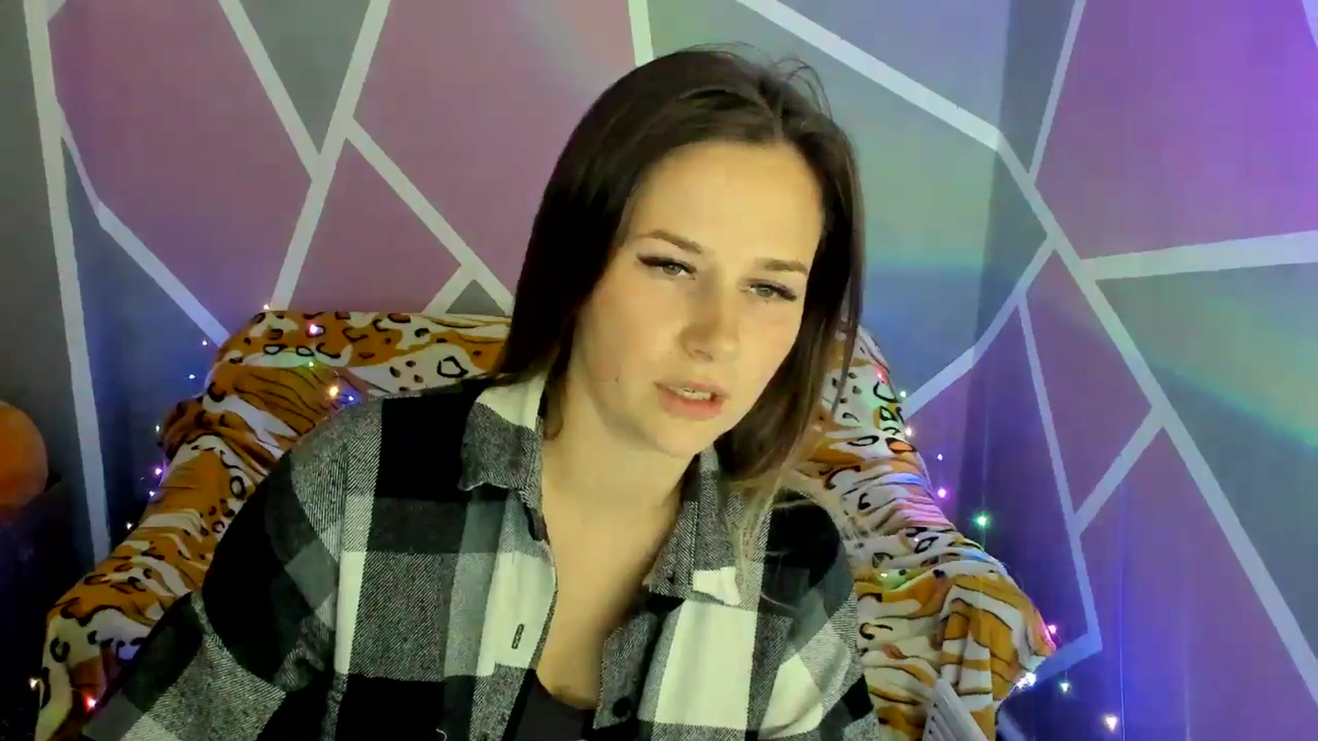 Gallery image thumbnail from Sexy_Ukr's myfreecams stream on, 10/02/2024, 15:34 image 17 of 20