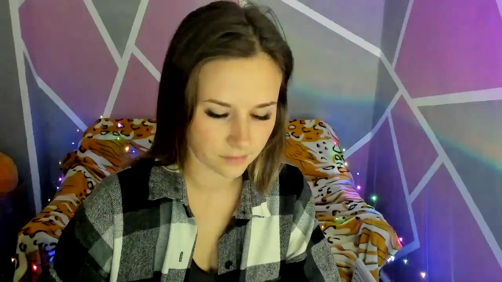 Gallery image thumbnail from Sexy_Ukr's myfreecams stream on, 10/02/2024, 15:34 image 15 of 20