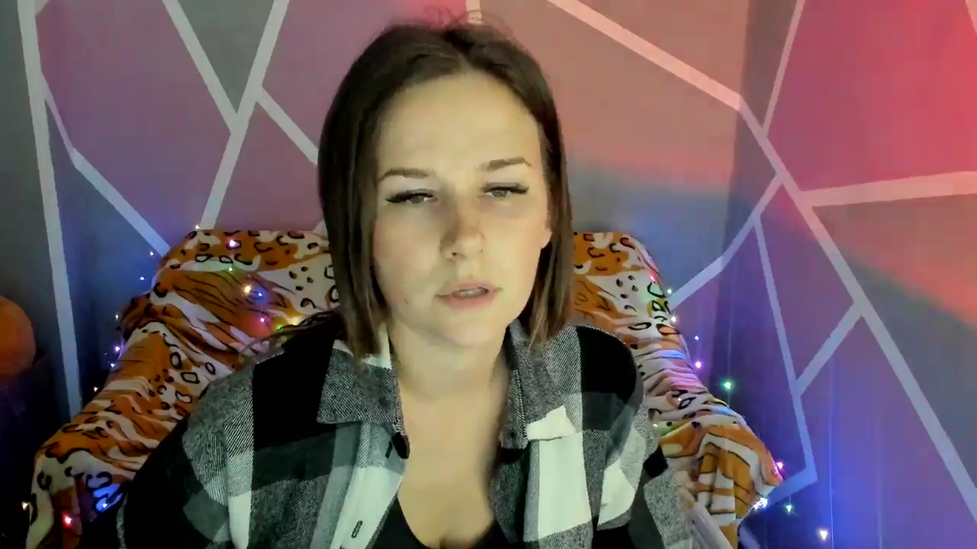 Gallery image thumbnail from Sexy_Ukr's myfreecams stream on, 10/02/2024, 15:34 image 9 of 20
