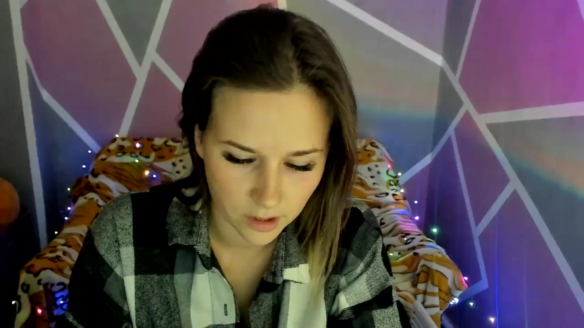 Gallery image thumbnail from Sexy_Ukr's myfreecams stream on, 10/02/2024, 15:34 image 14 of 20