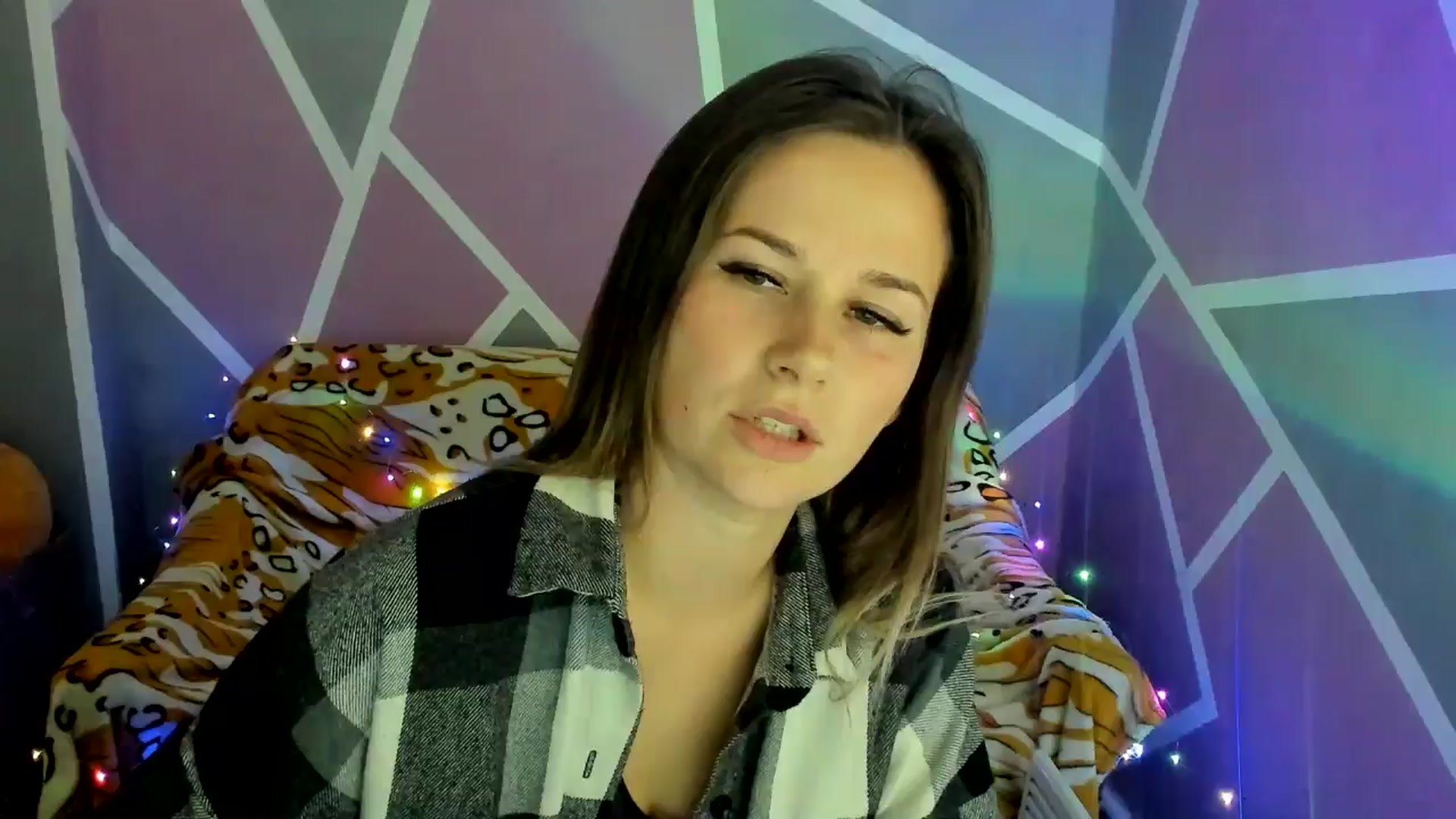 Gallery image thumbnail from Sexy_Ukr's myfreecams stream on, 10/02/2024, 15:34 image 18 of 20