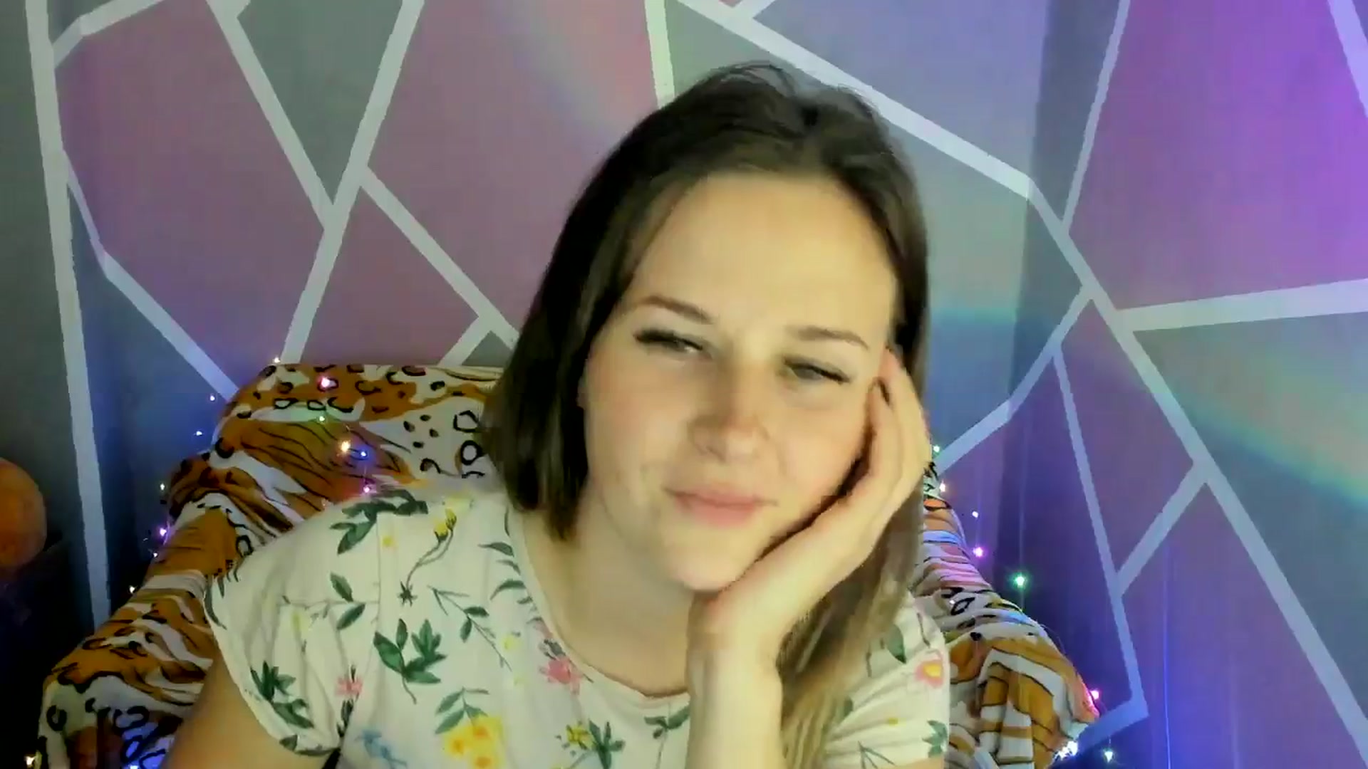 Gallery image thumbnail from Sexy_Ukr's myfreecams stream on, 10/03/2024, 16:49 image 4 of 20