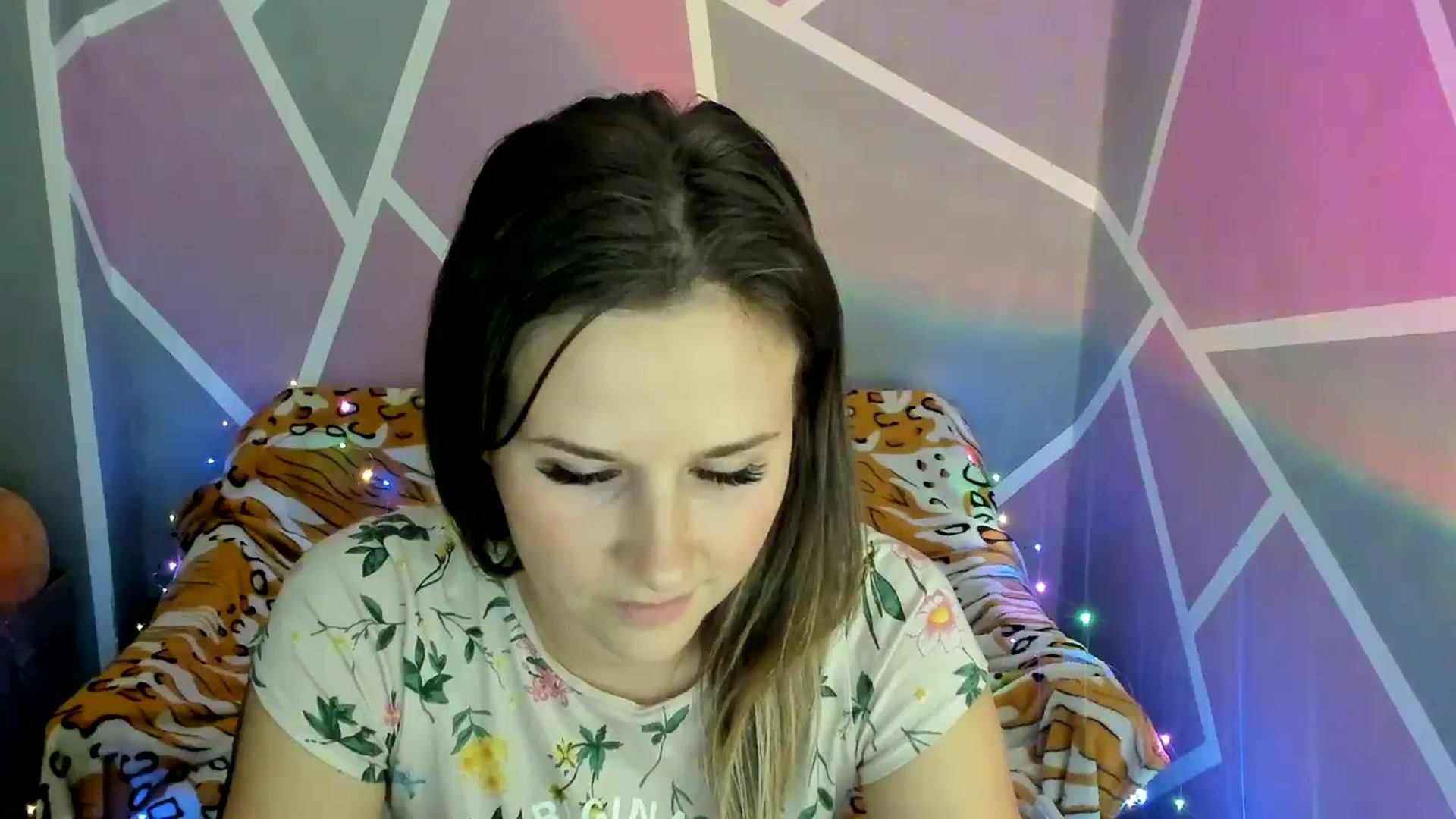 Gallery image thumbnail from Sexy_Ukr's myfreecams stream on, 10/03/2024, 16:49 image 3 of 20