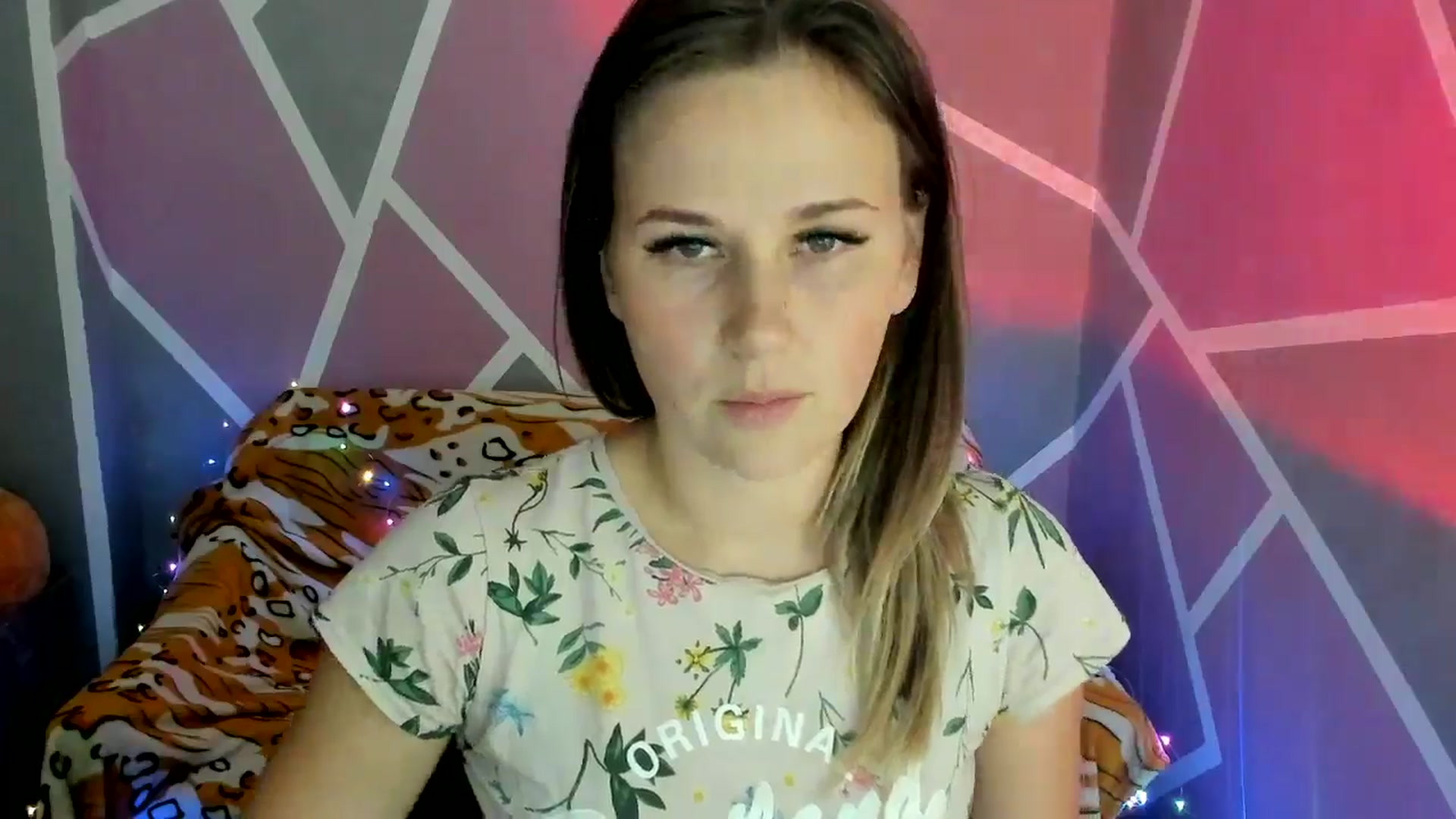 Gallery image thumbnail from Sexy_Ukr's myfreecams stream on, 10/03/2024, 16:49 image 17 of 20