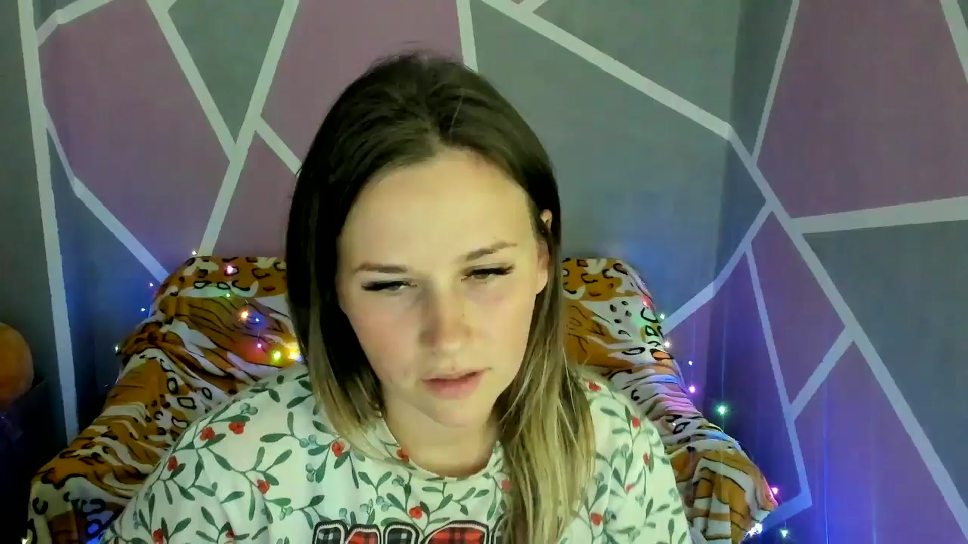 Gallery image thumbnail from Sexy_Ukr's myfreecams stream on, 10/05/2024, 17:13 image 12 of 20