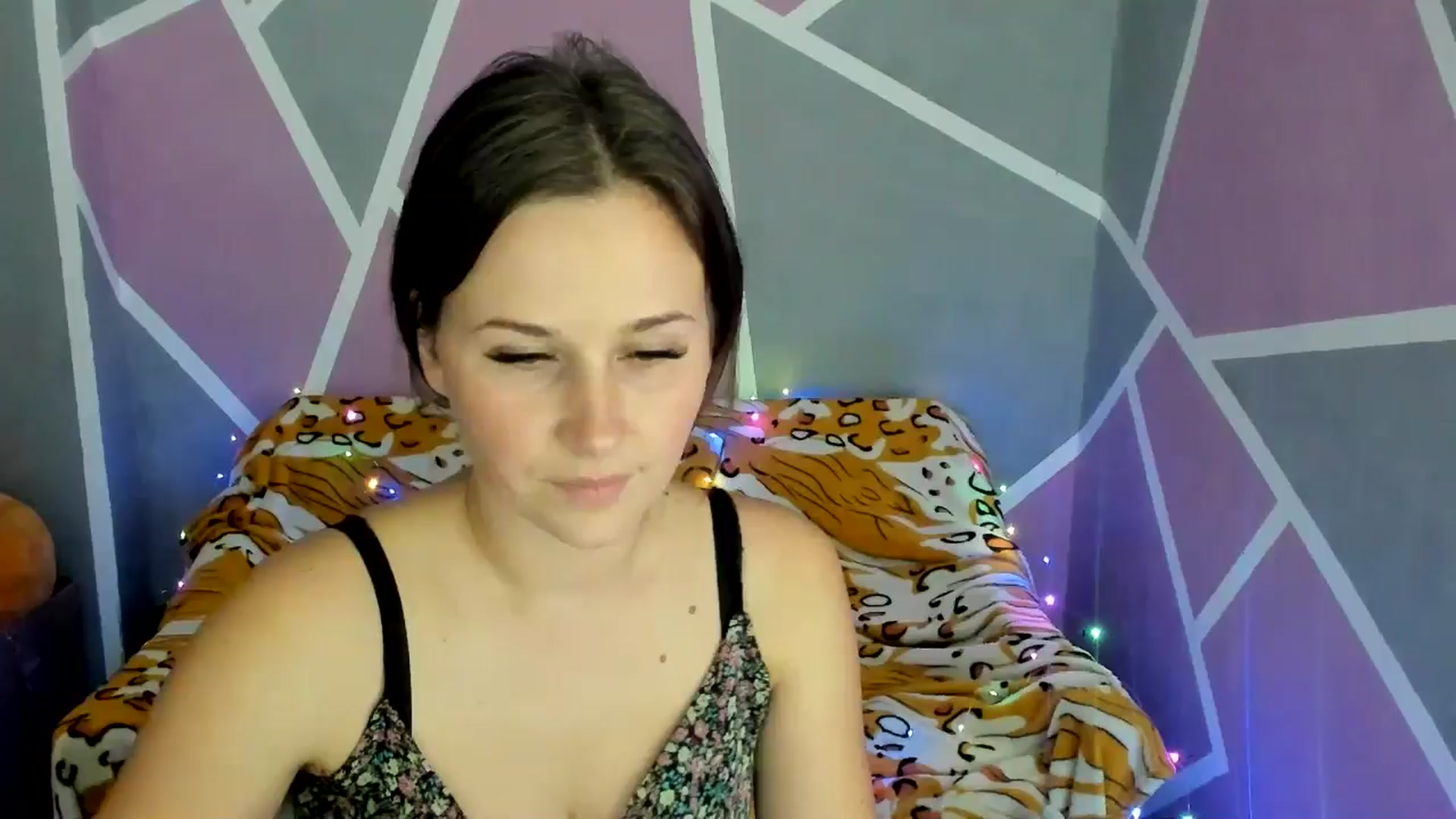 Gallery image thumbnail from Sexy_Ukr's myfreecams stream on, 10/06/2024, 16:16 image 15 of 20