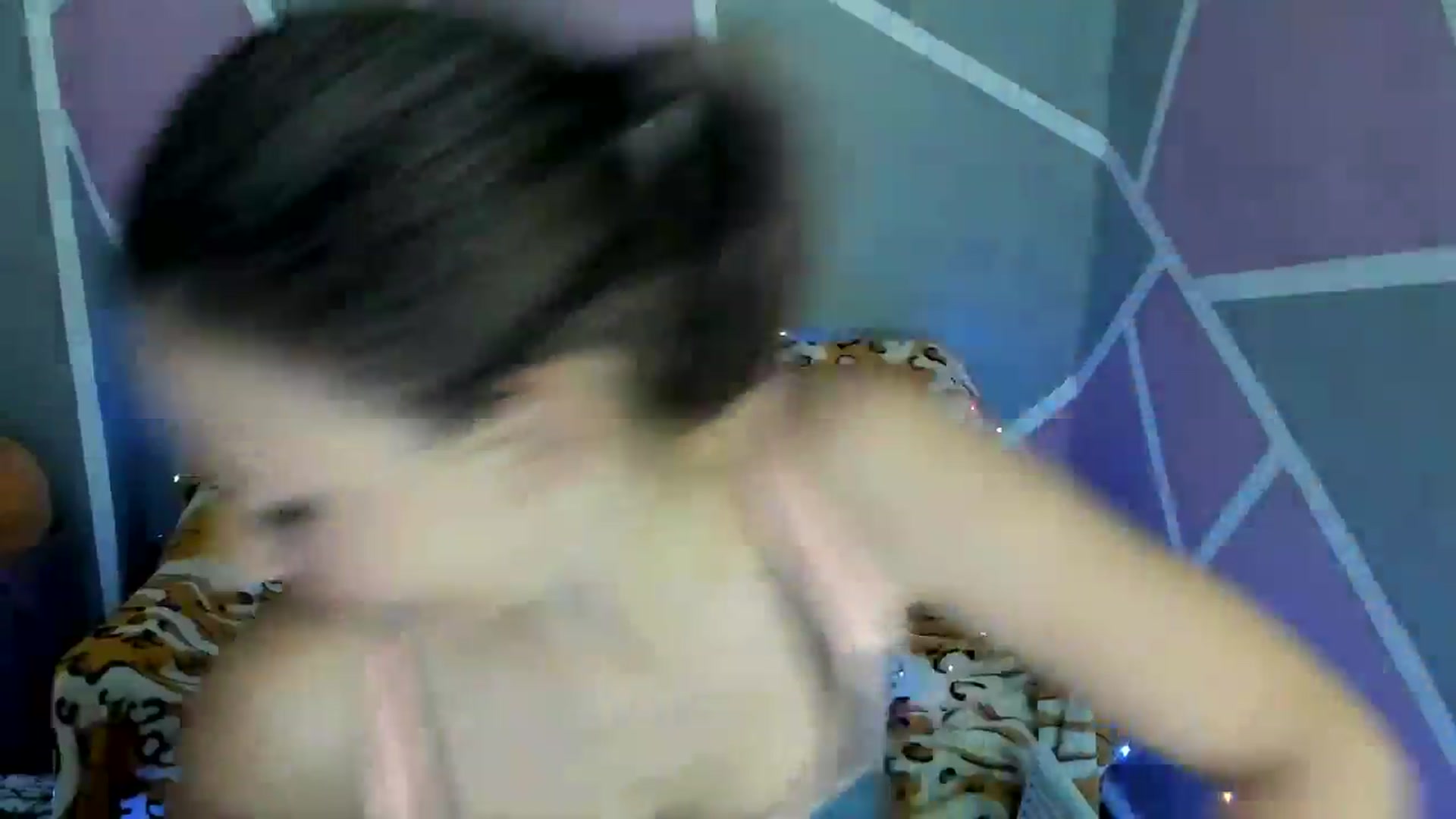 Gallery image thumbnail from Sexy_Ukr's myfreecams stream on, 10/08/2024, 16:59 image 12 of 20