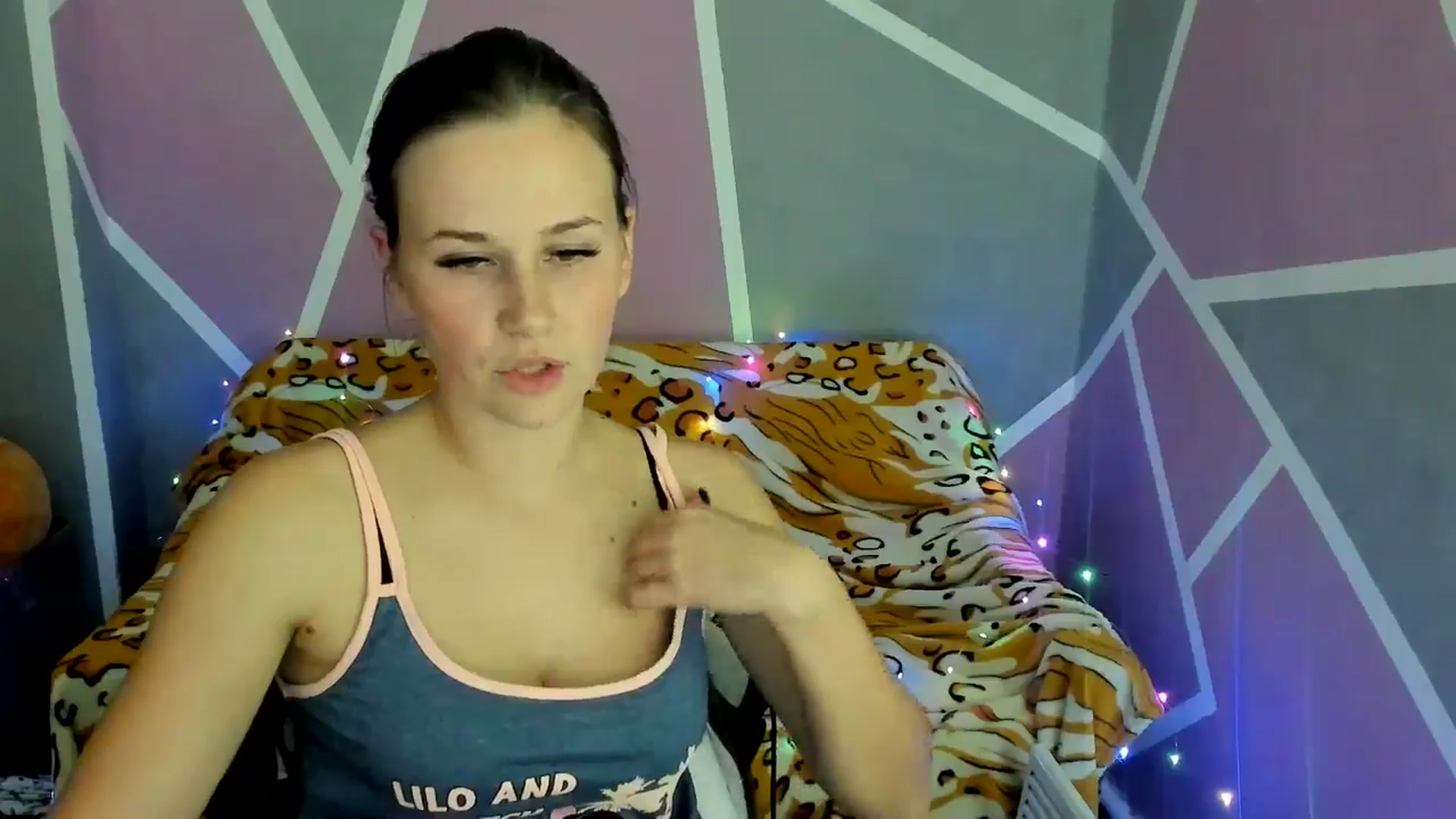 Gallery image thumbnail from Sexy_Ukr's myfreecams stream on, 10/08/2024, 16:59 image 19 of 20