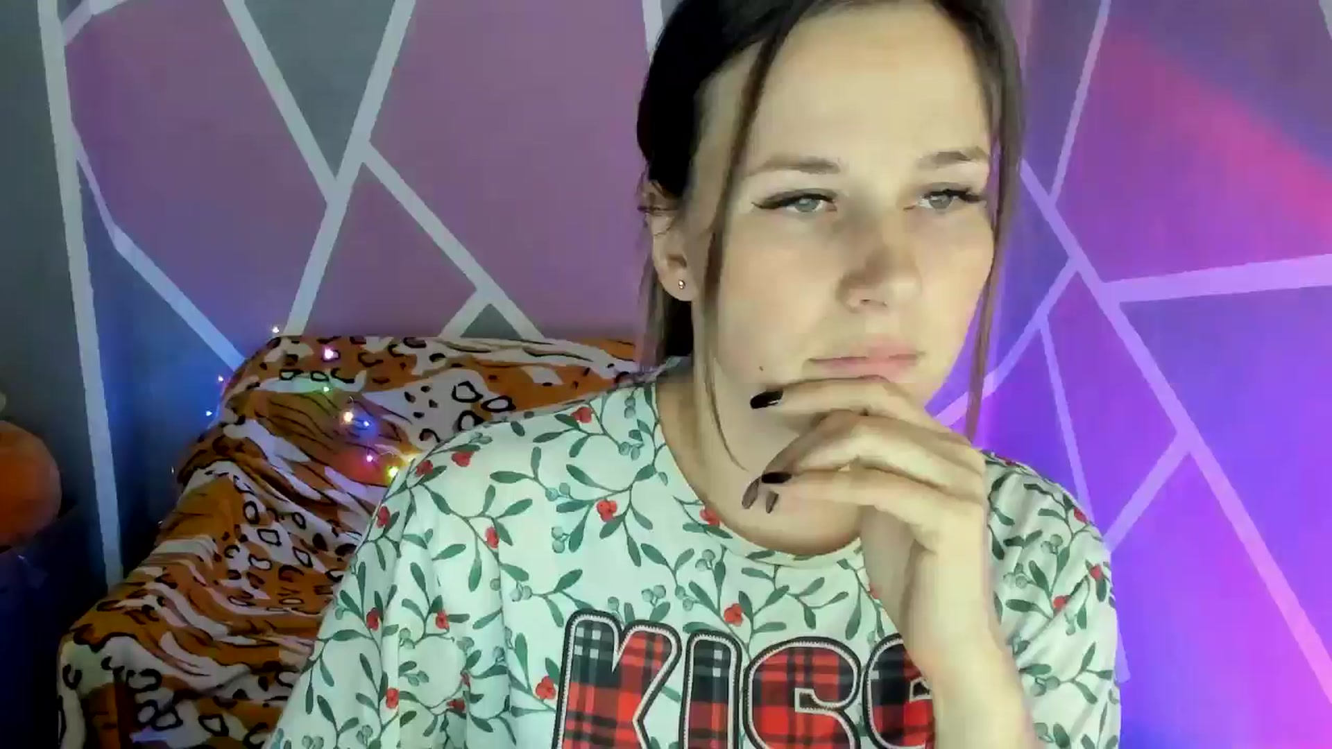 Gallery image thumbnail from Sexy_Ukr's myfreecams stream on, 10/15/2024, 15:54 image 17 of 20