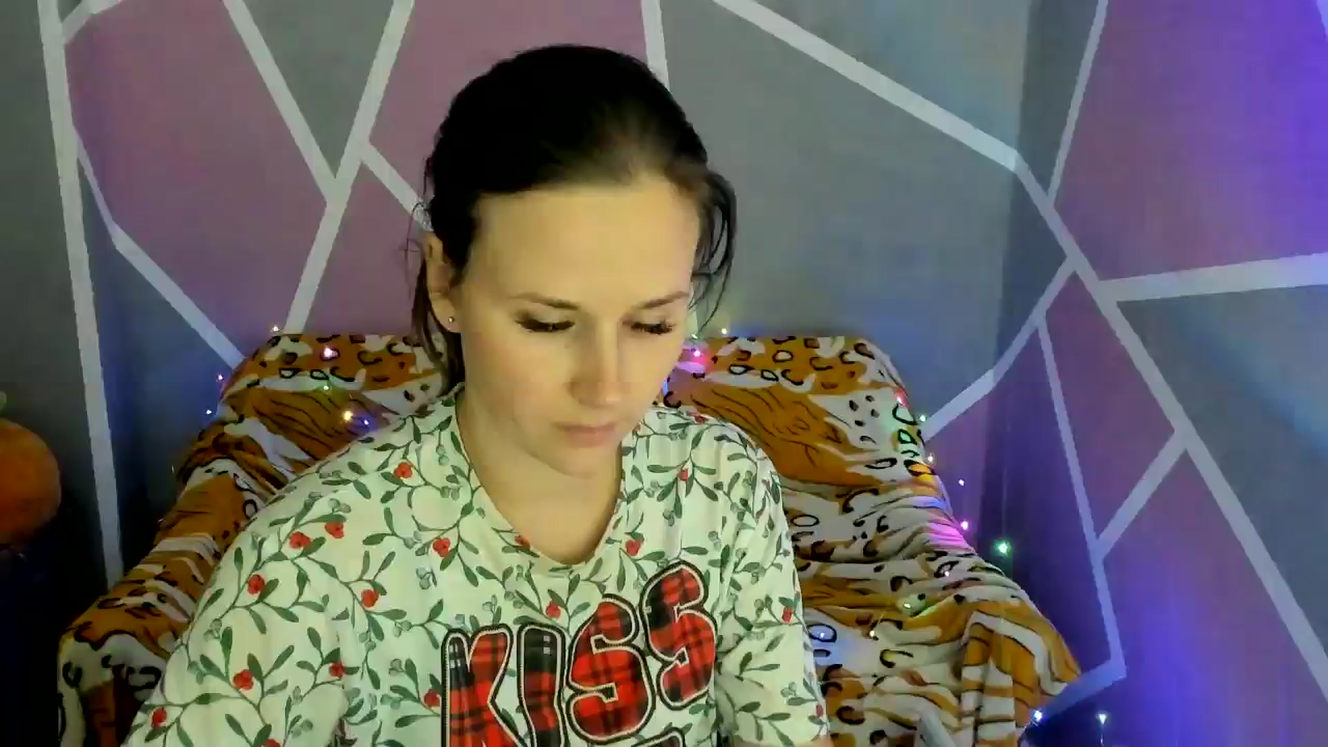Gallery image thumbnail from Sexy_Ukr's myfreecams stream on, 10/17/2024, 16:07 image 9 of 20