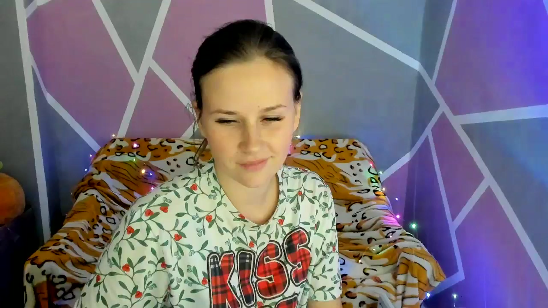 Gallery image thumbnail from Sexy_Ukr's myfreecams stream on, 10/17/2024, 16:07 image 10 of 20
