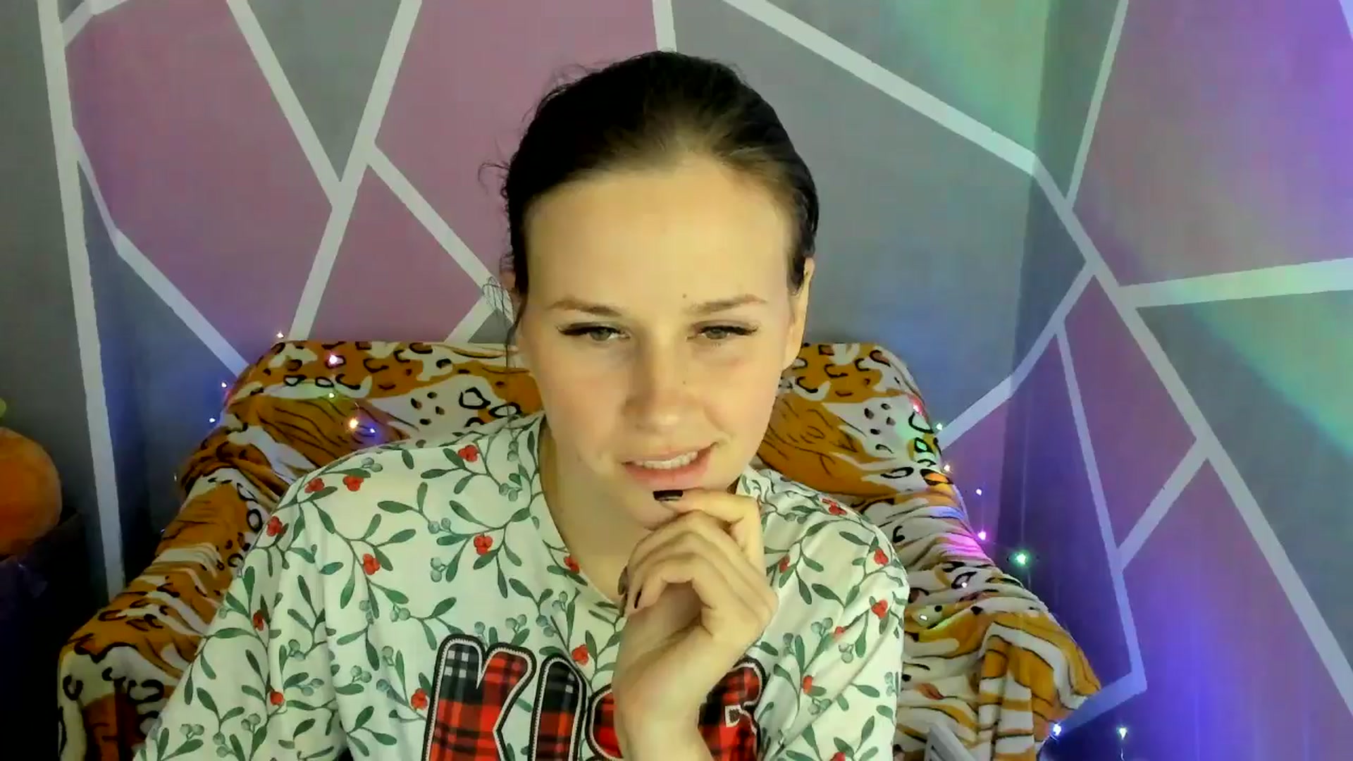 Gallery image thumbnail from Sexy_Ukr's myfreecams stream on, 10/17/2024, 16:07 image 19 of 20