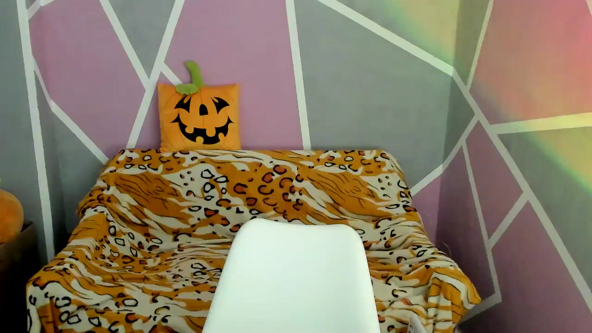Gallery image thumbnail from Sexy_Ukr's myfreecams stream on, 10/19/2024, 17:33 image 8 of 20